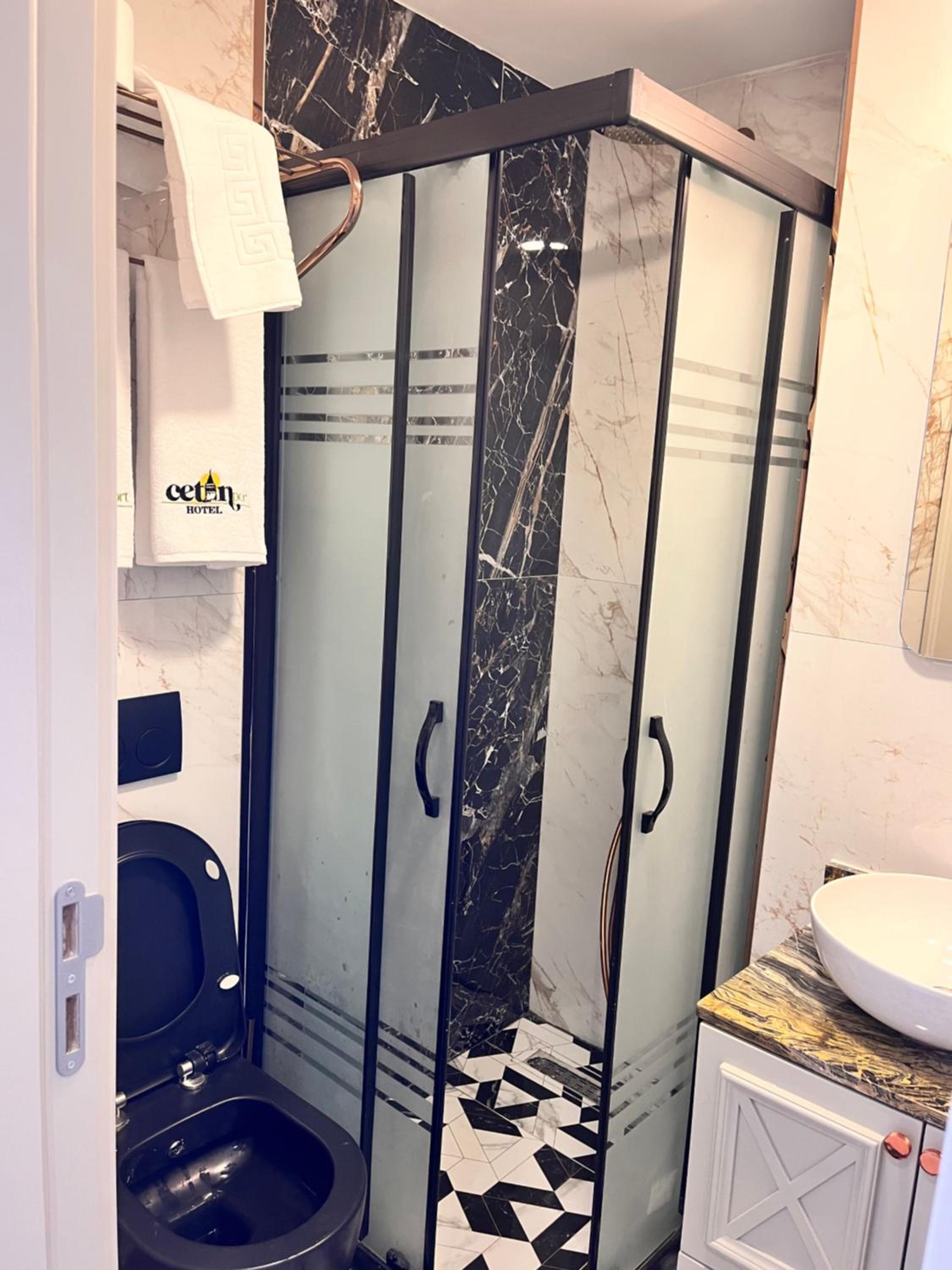 Cetin Port Hotel - Image 44