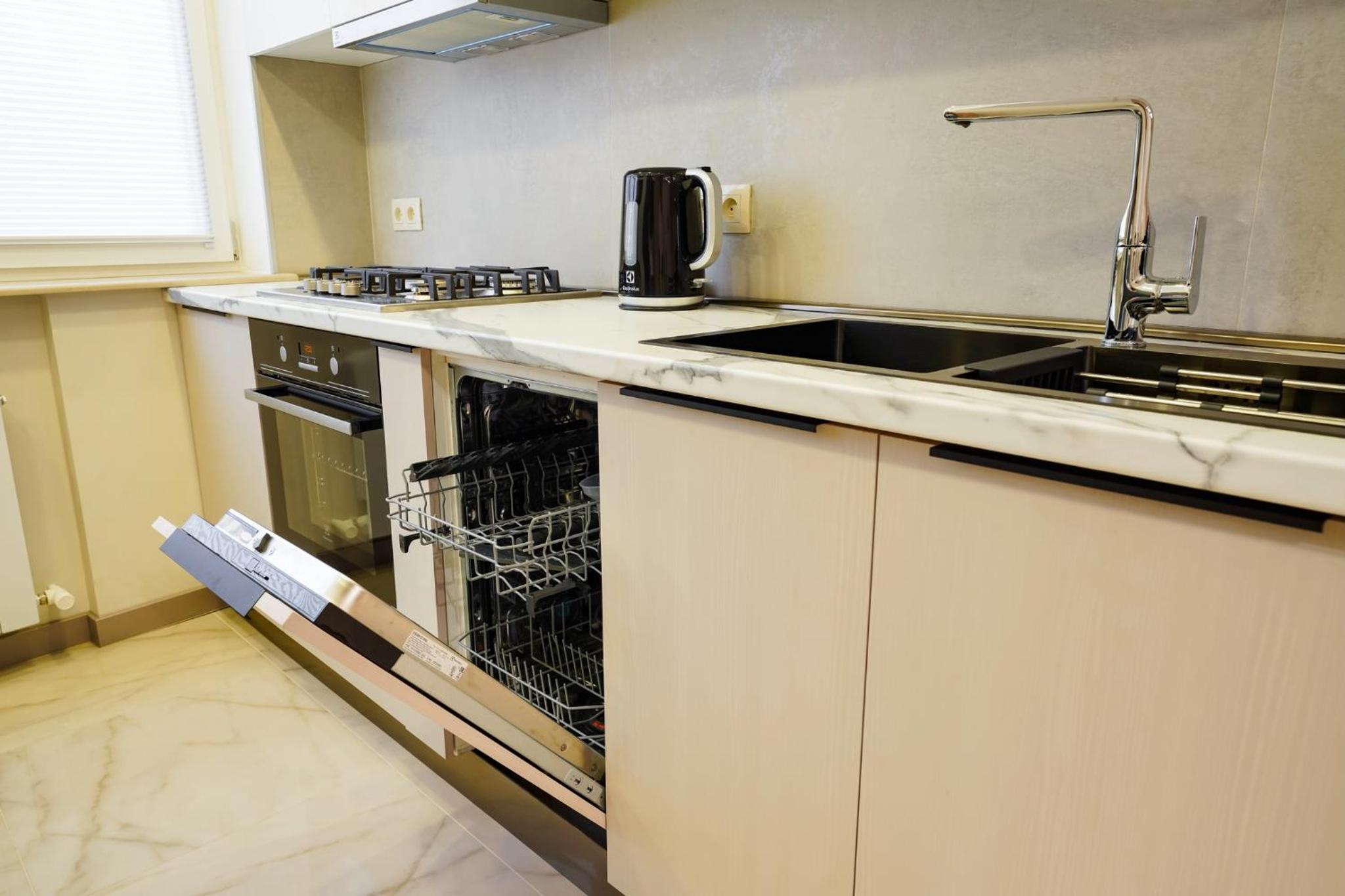 Perfect 2-BDR apt w/Balcony City Centre, MyStreet company