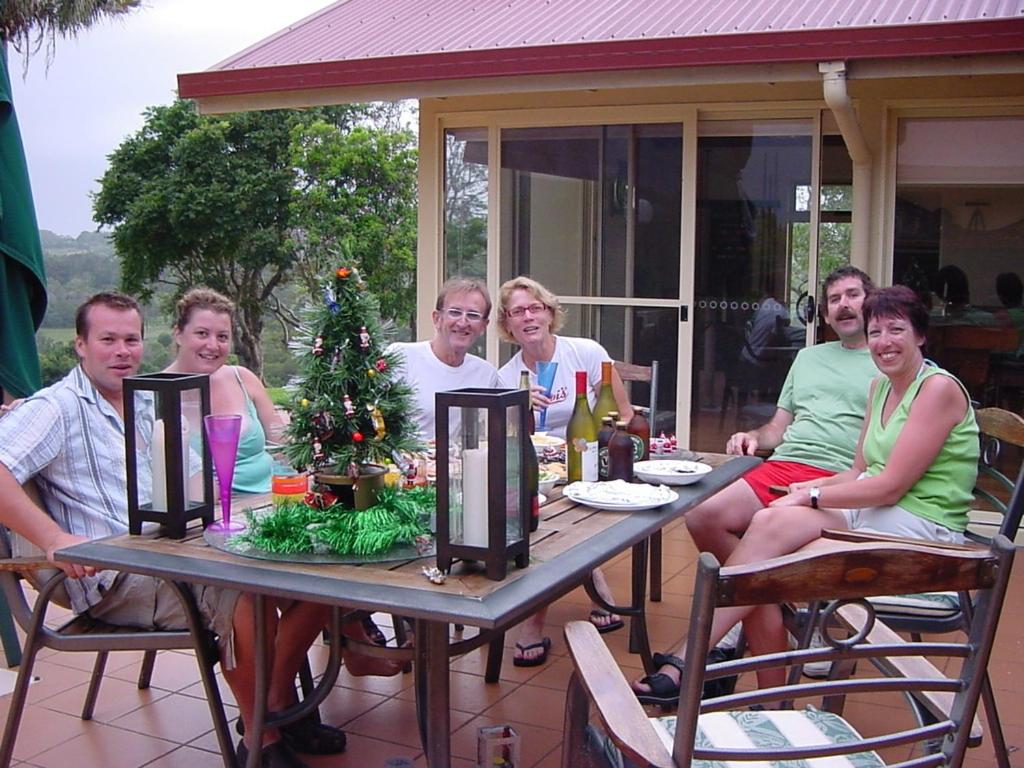 Tropical Coast Retreat - Pet Friendly - Adult only