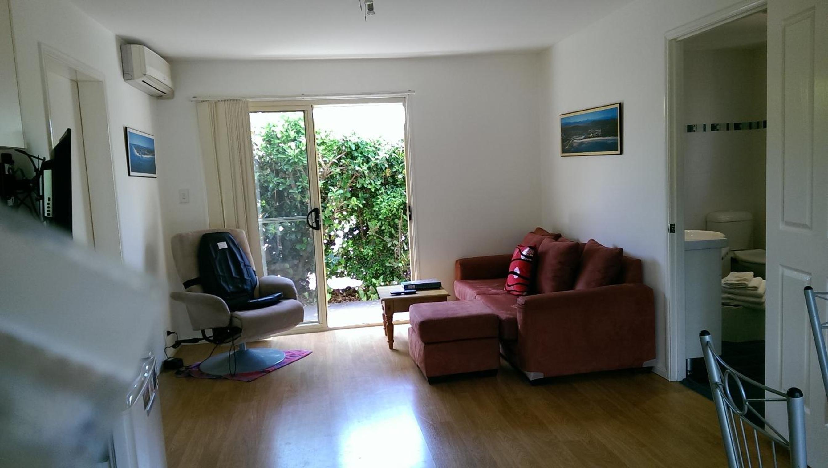 Tropical Coast Retreat - Pet Friendly - Adult only