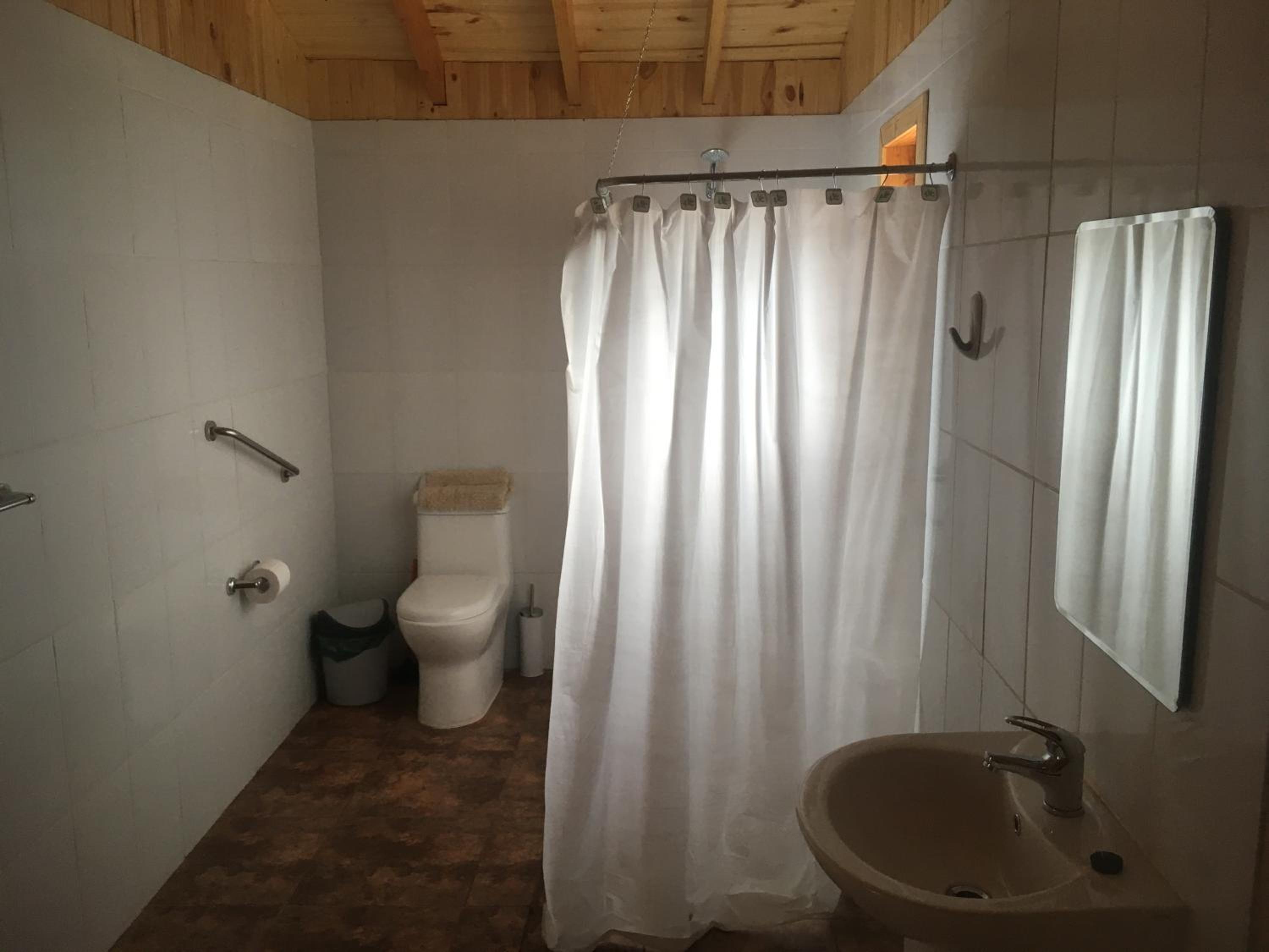Los Quenes River Lodge
