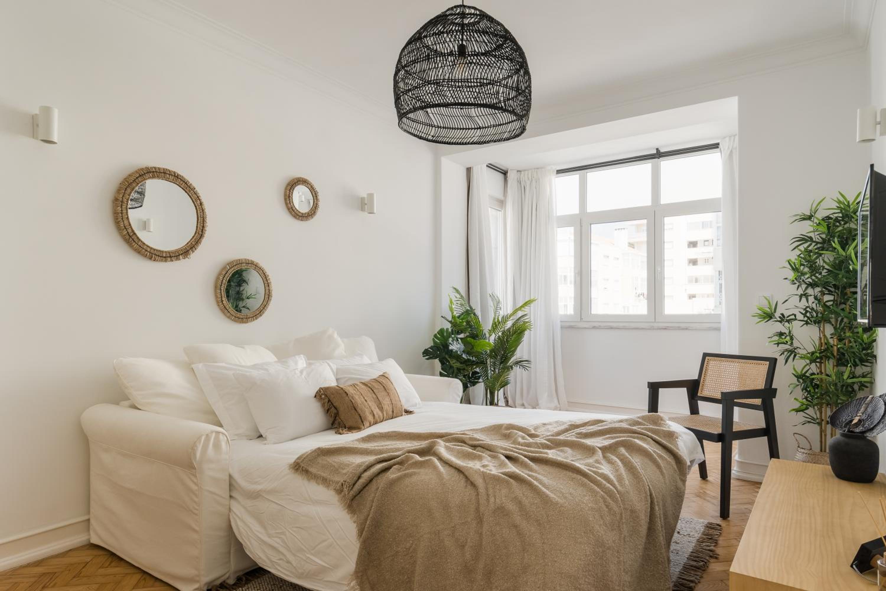 Casa Boma Lisboa - Shining & Spacious Apartments With Balcony - Alvalade I view 3