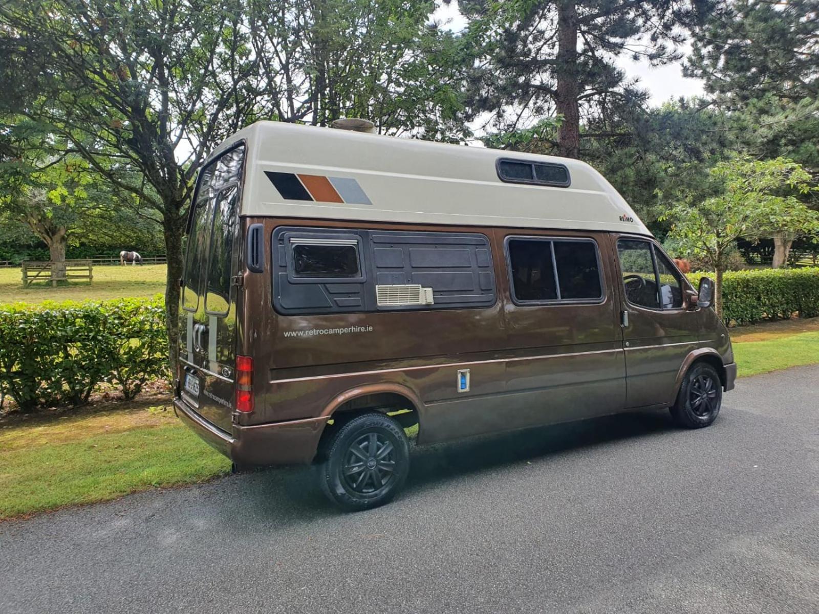 RETRO CAMPER HIRE LTD Campervan Hire Company