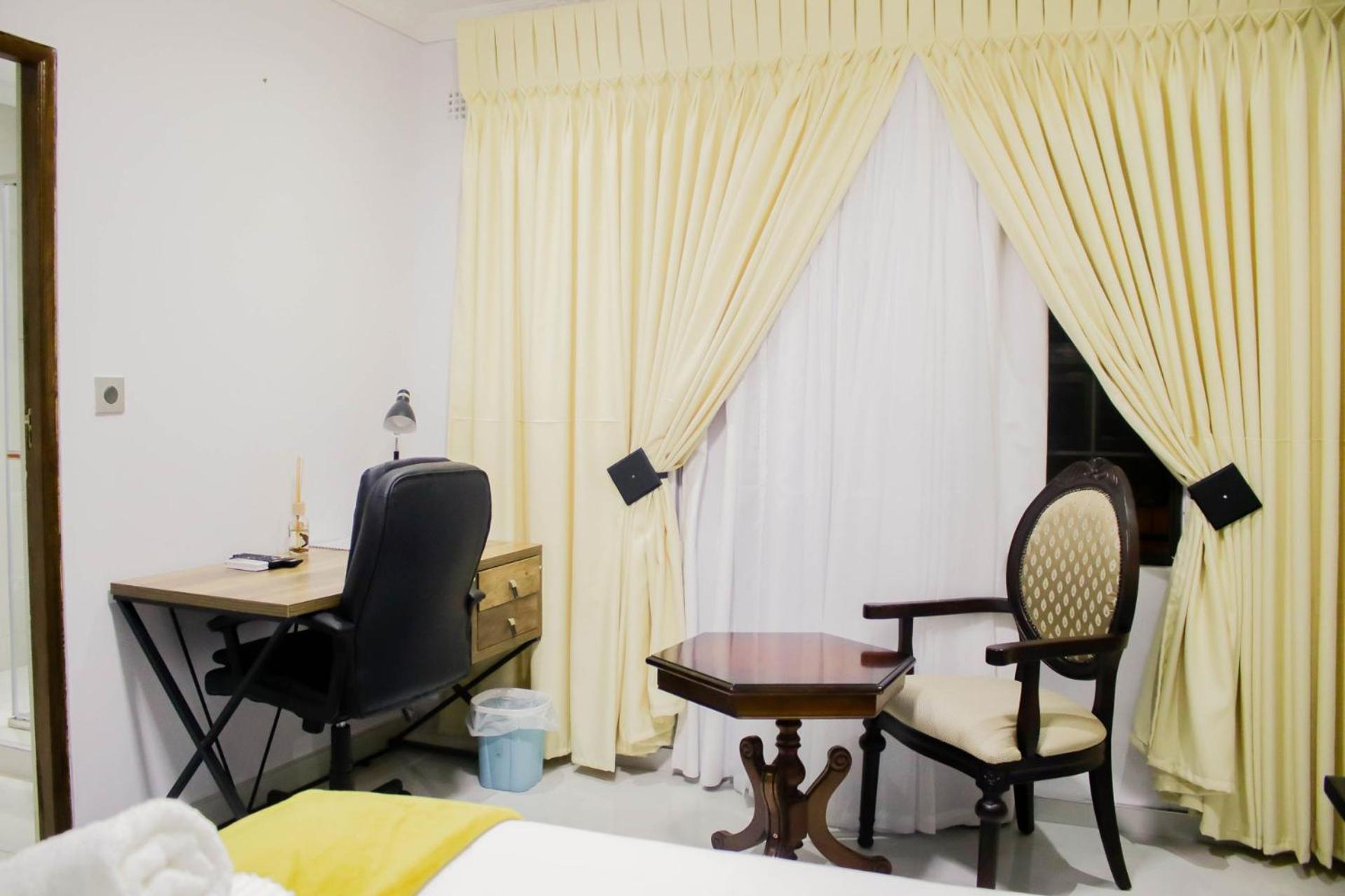 Pitikwe Hill Guesthouse