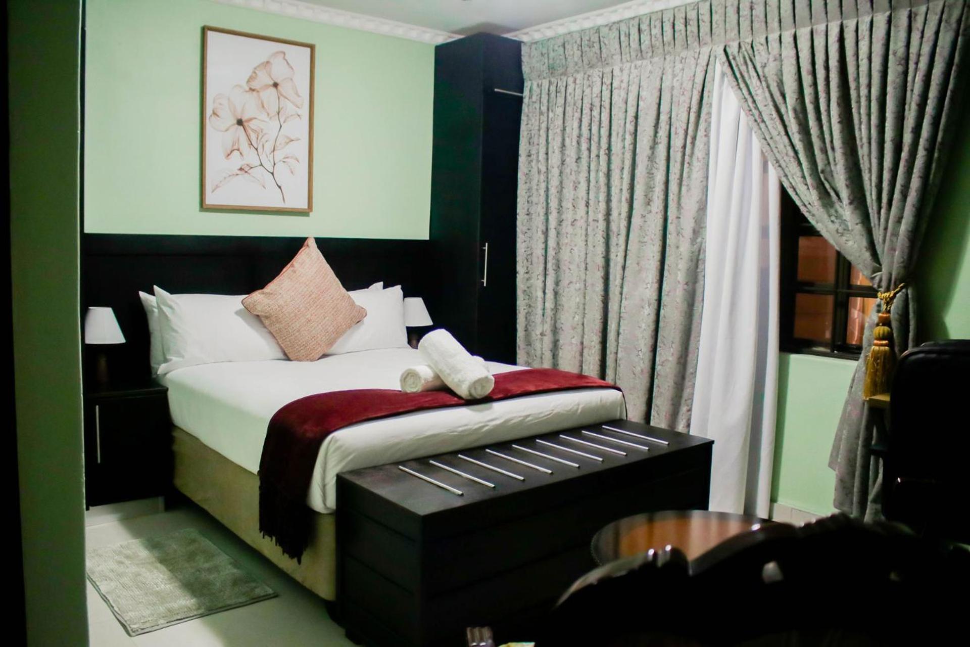Pitikwe Hill Guesthouse