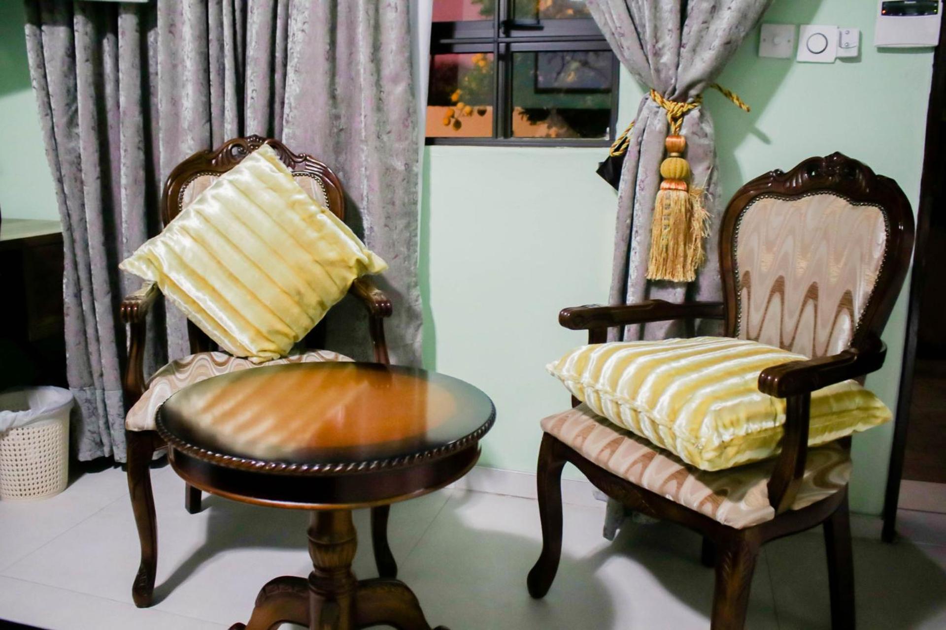 Pitikwe Hill Guesthouse