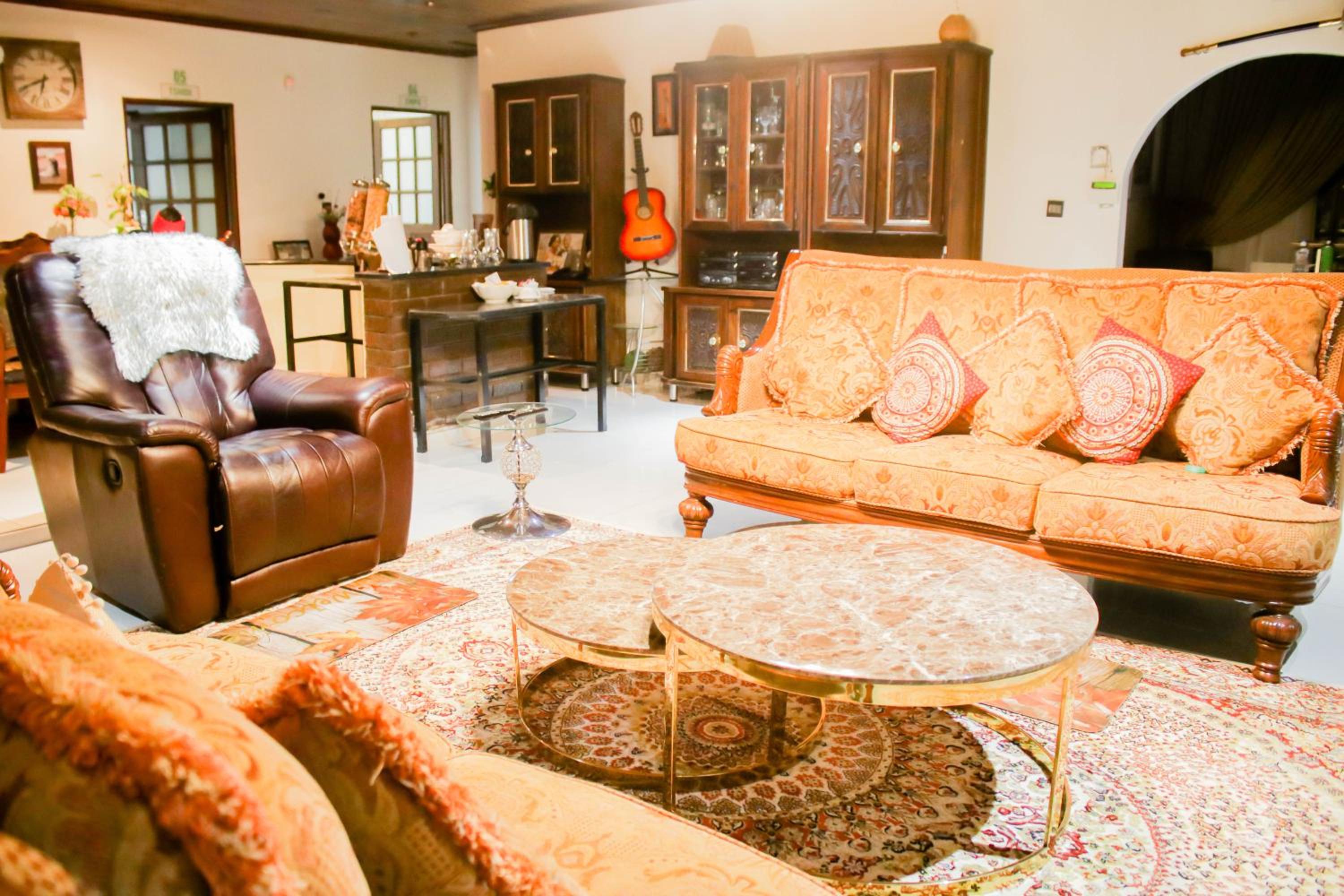 Pitikwe Hill Guesthouse