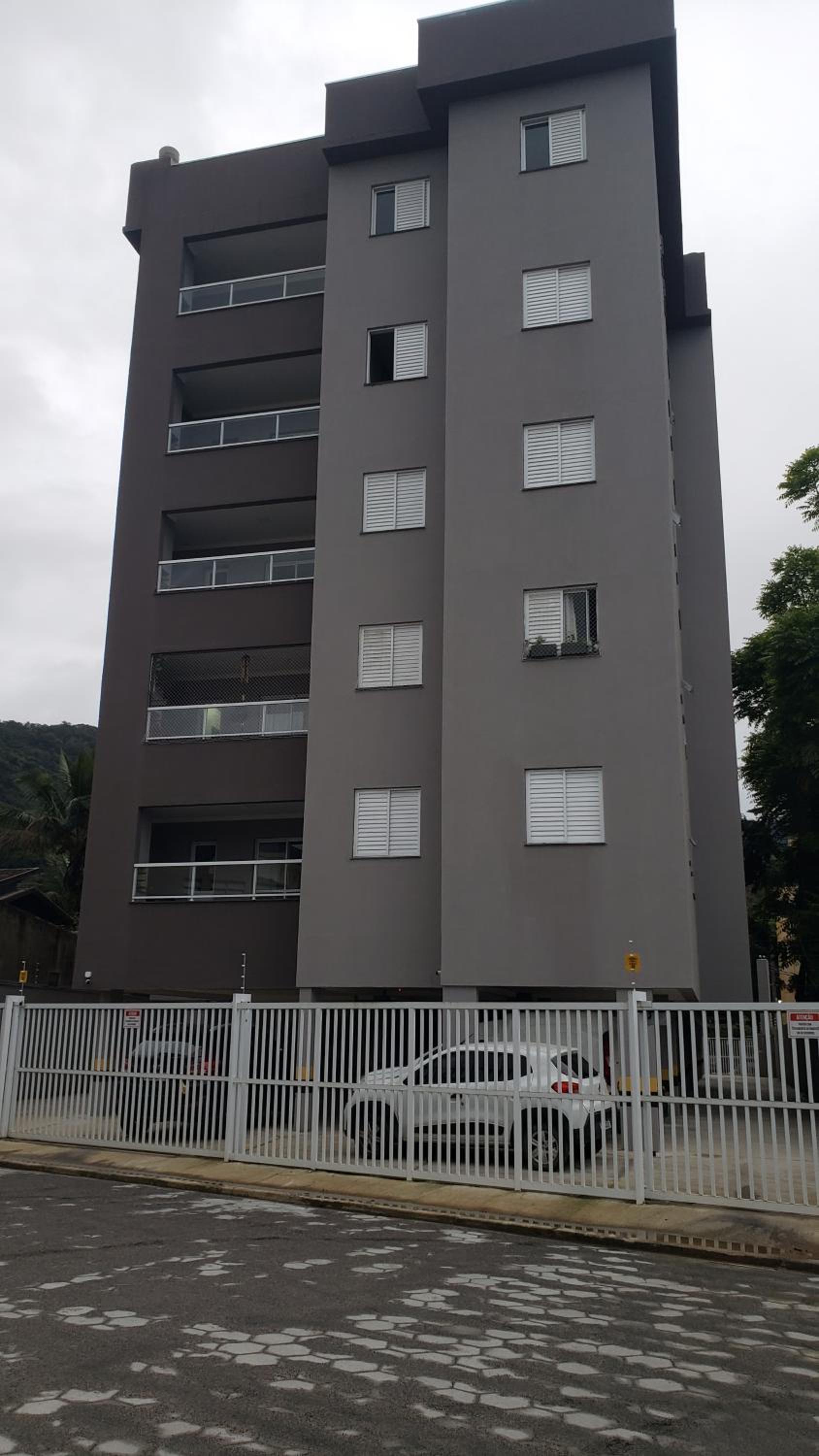 Hotel Apartamento Atos Ubatuba - Image 1