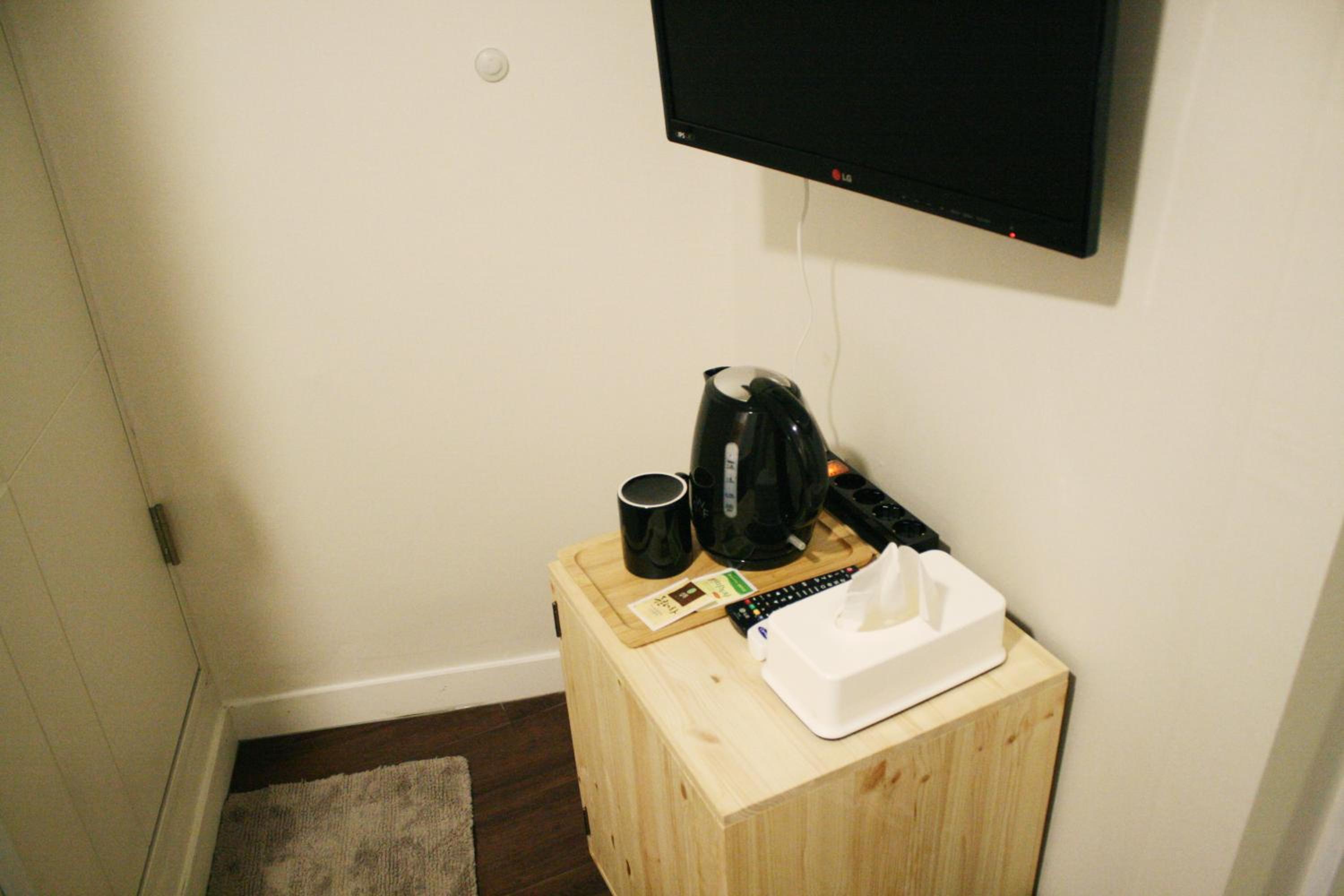 Hostel Beige 2nd