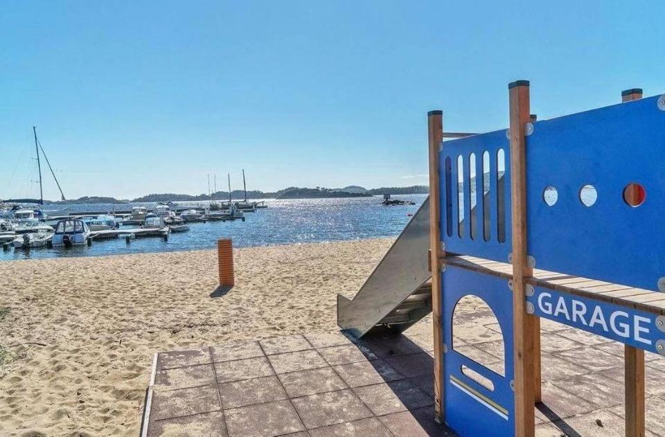 Barnevennlig feriehus ved sjøen