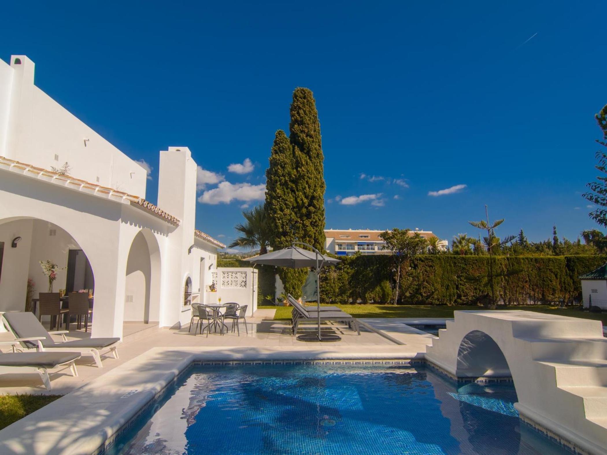 Las Chapas Playa refurbished beach villa