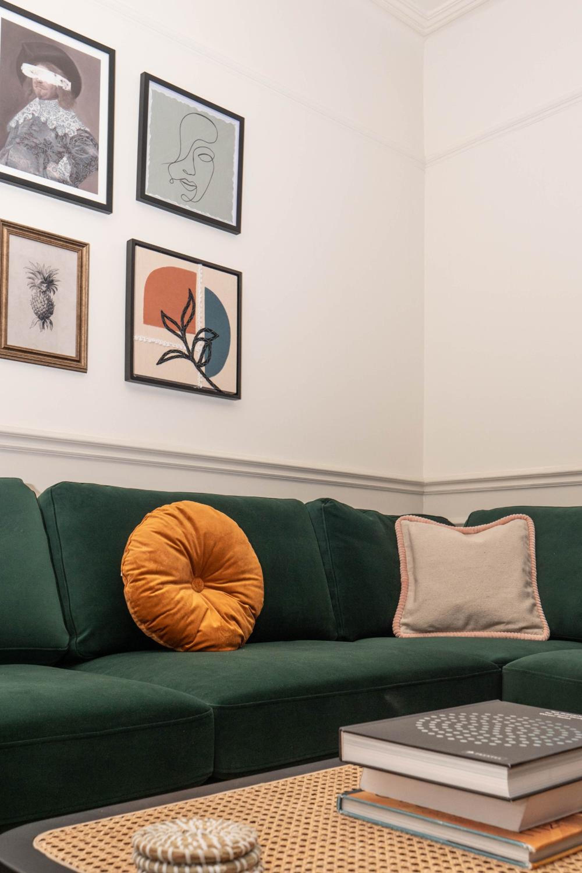 Lancefield House - Air Host & Stay - 5 Bedroom Sleeps 15