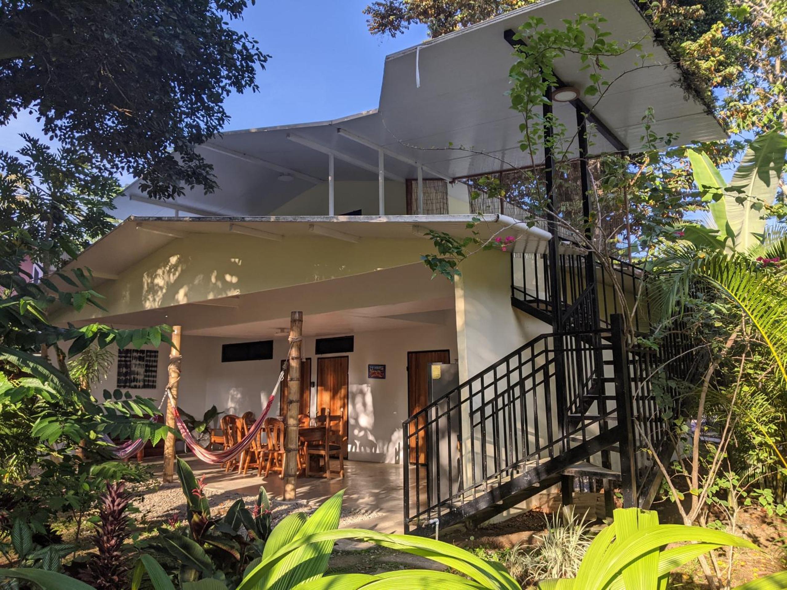 Puerto Viejo Club, Villas & Pool