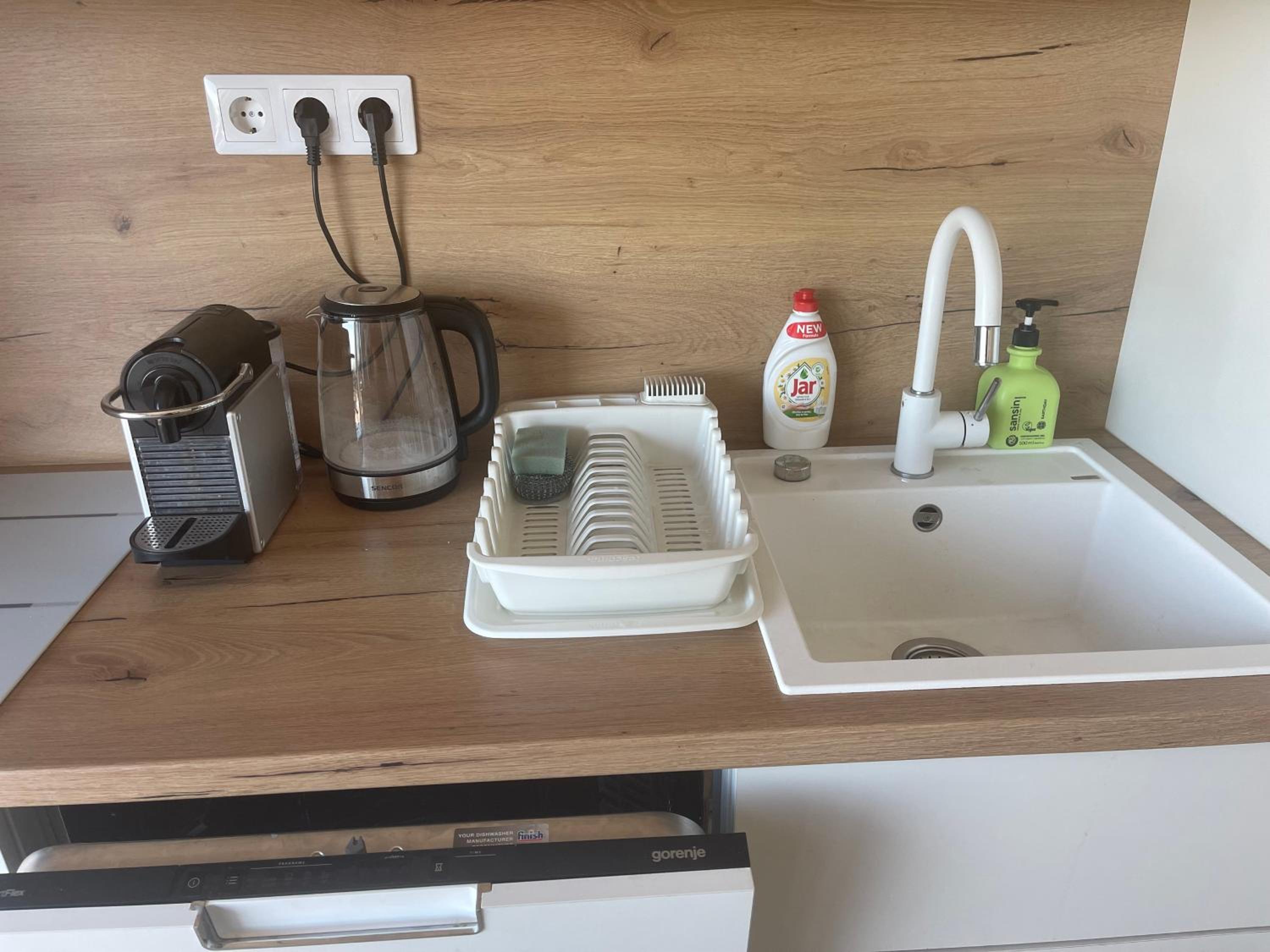 Fenyves Beach Apartman Delux view 3