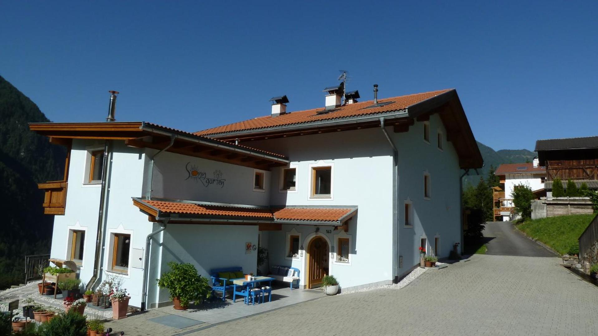 Photo 23