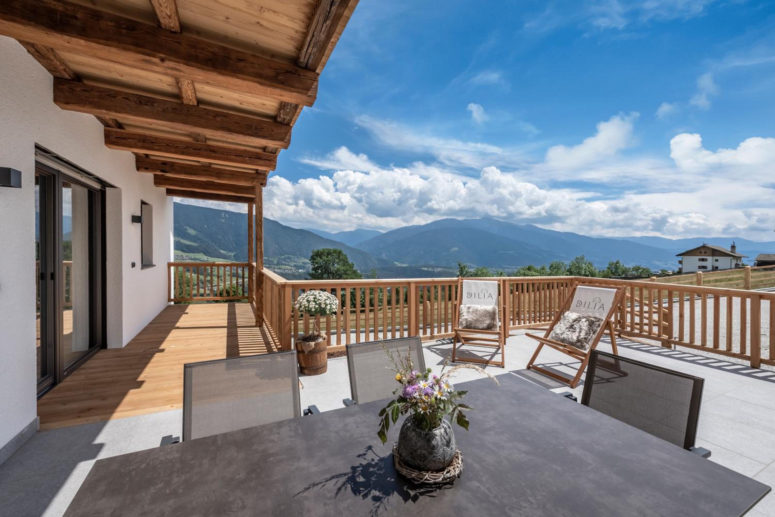 DILIA Chalets & Apartments