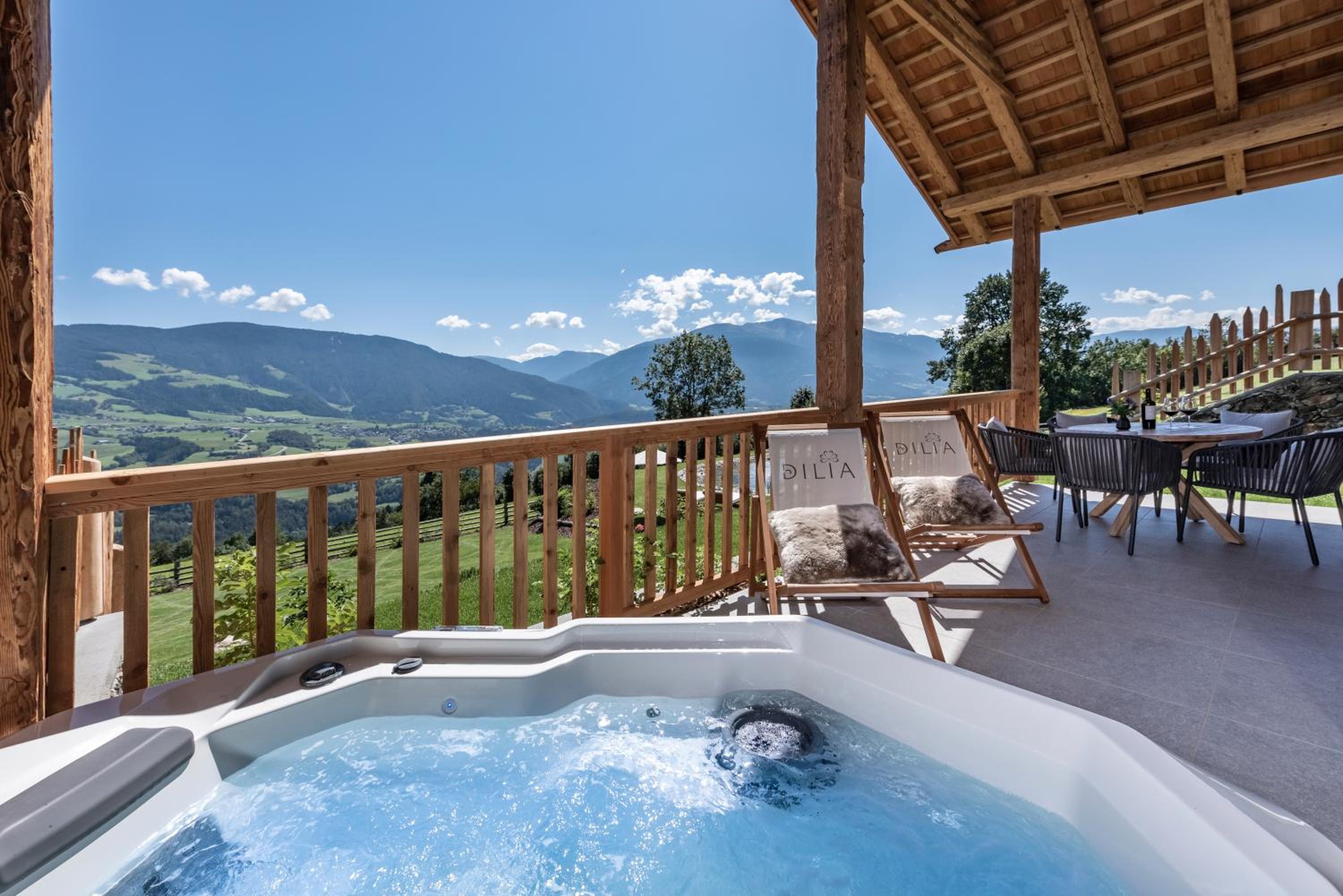 DILIA Chalets & Apartments