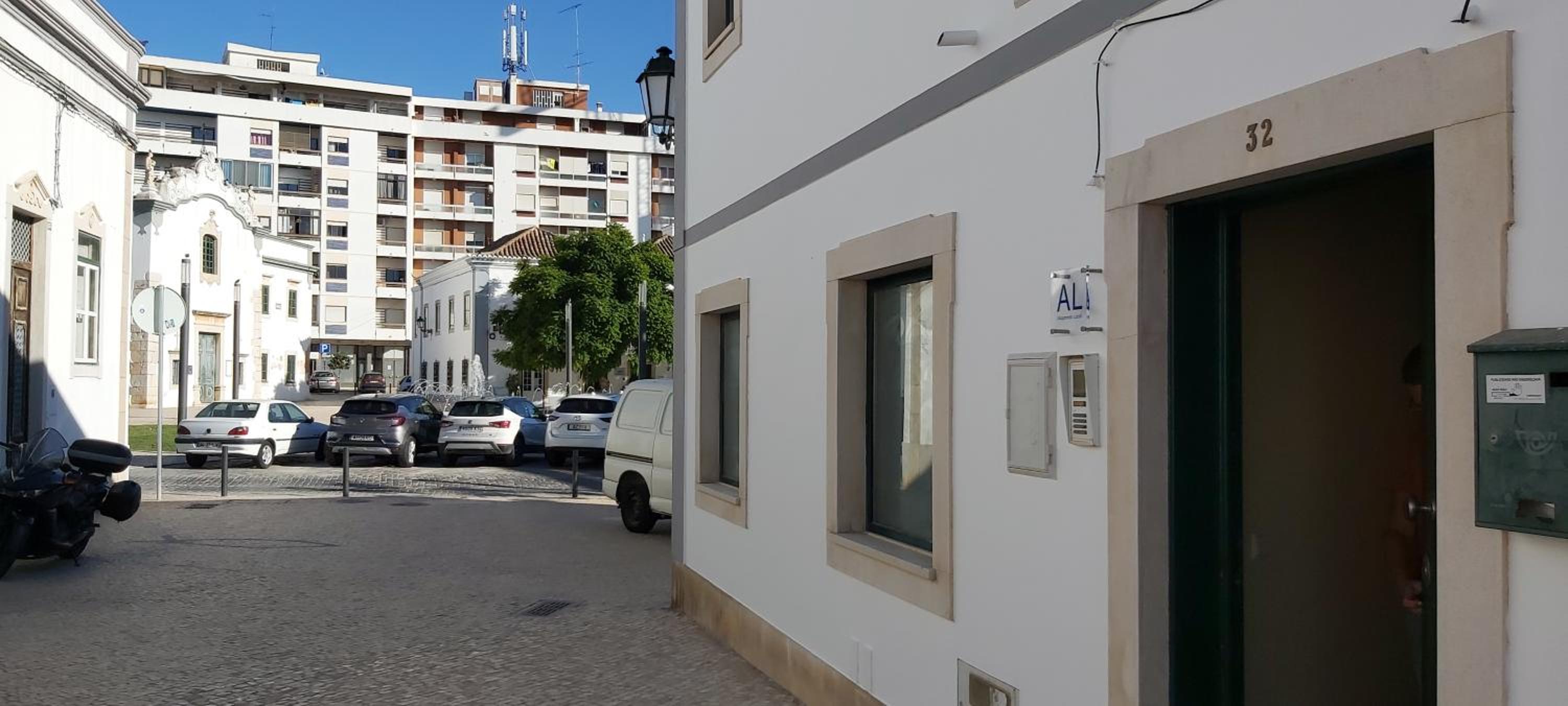 Casa da Travessa - casa de férias no coração de Faro view 2