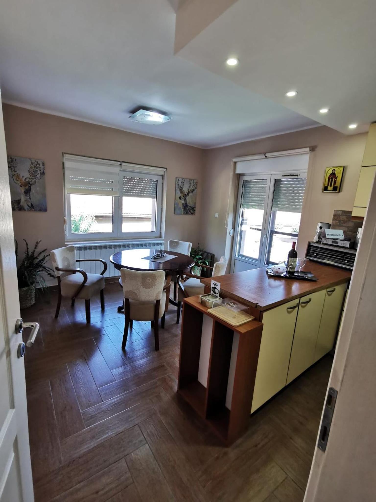 Photo 17