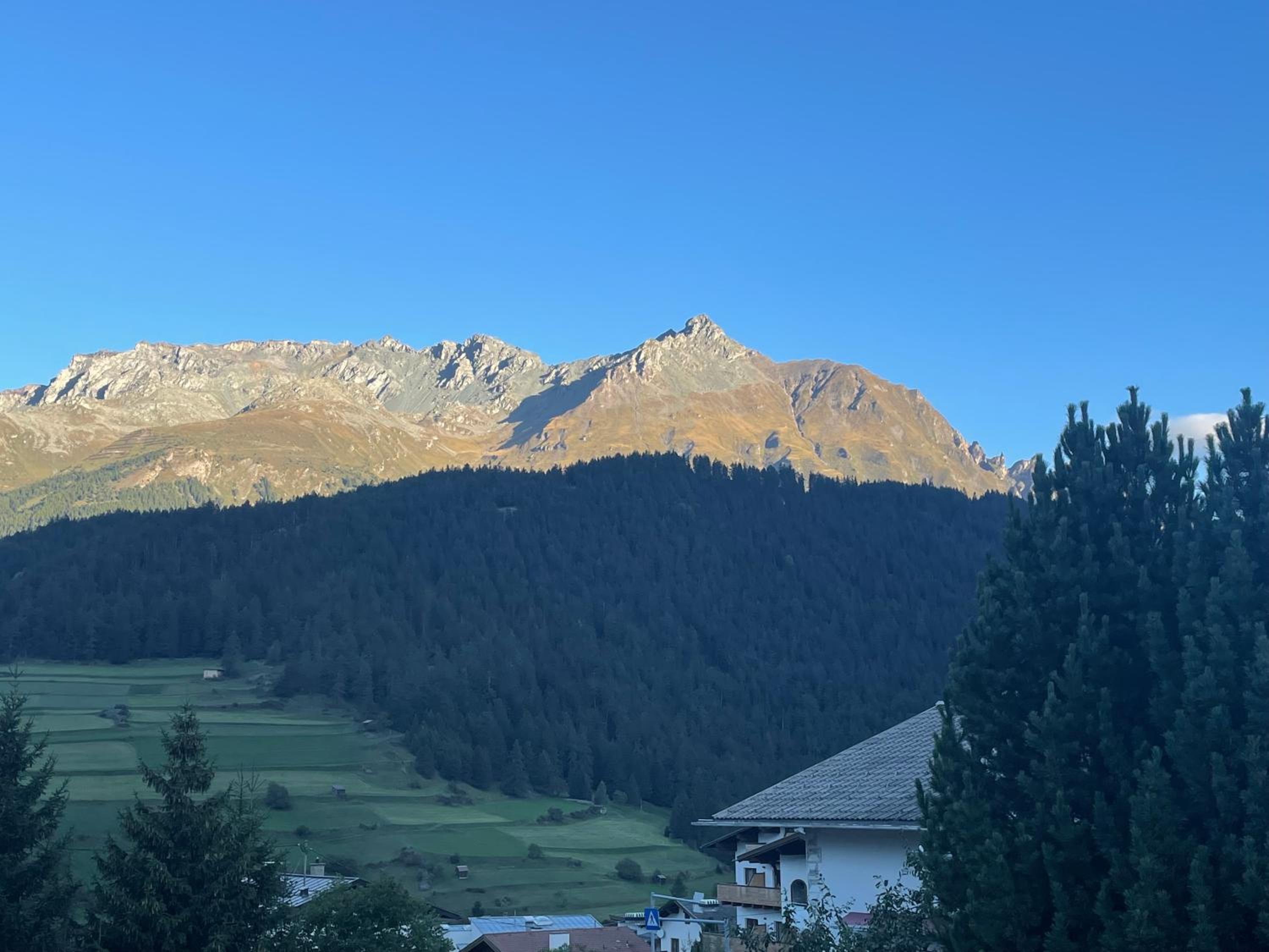 Apart Padöller view 4