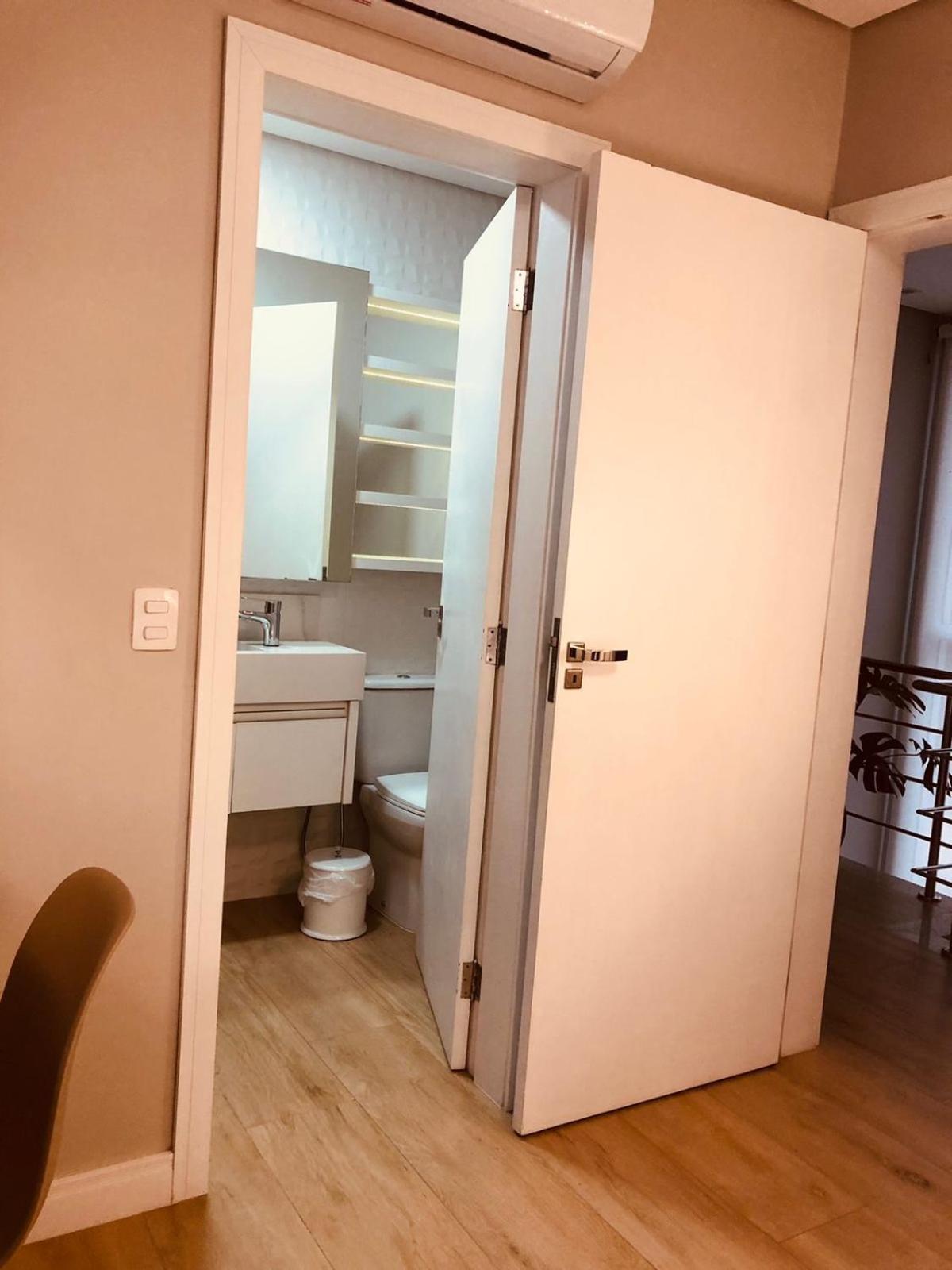 Casa Luxo com piscina a 500 metros da praia
