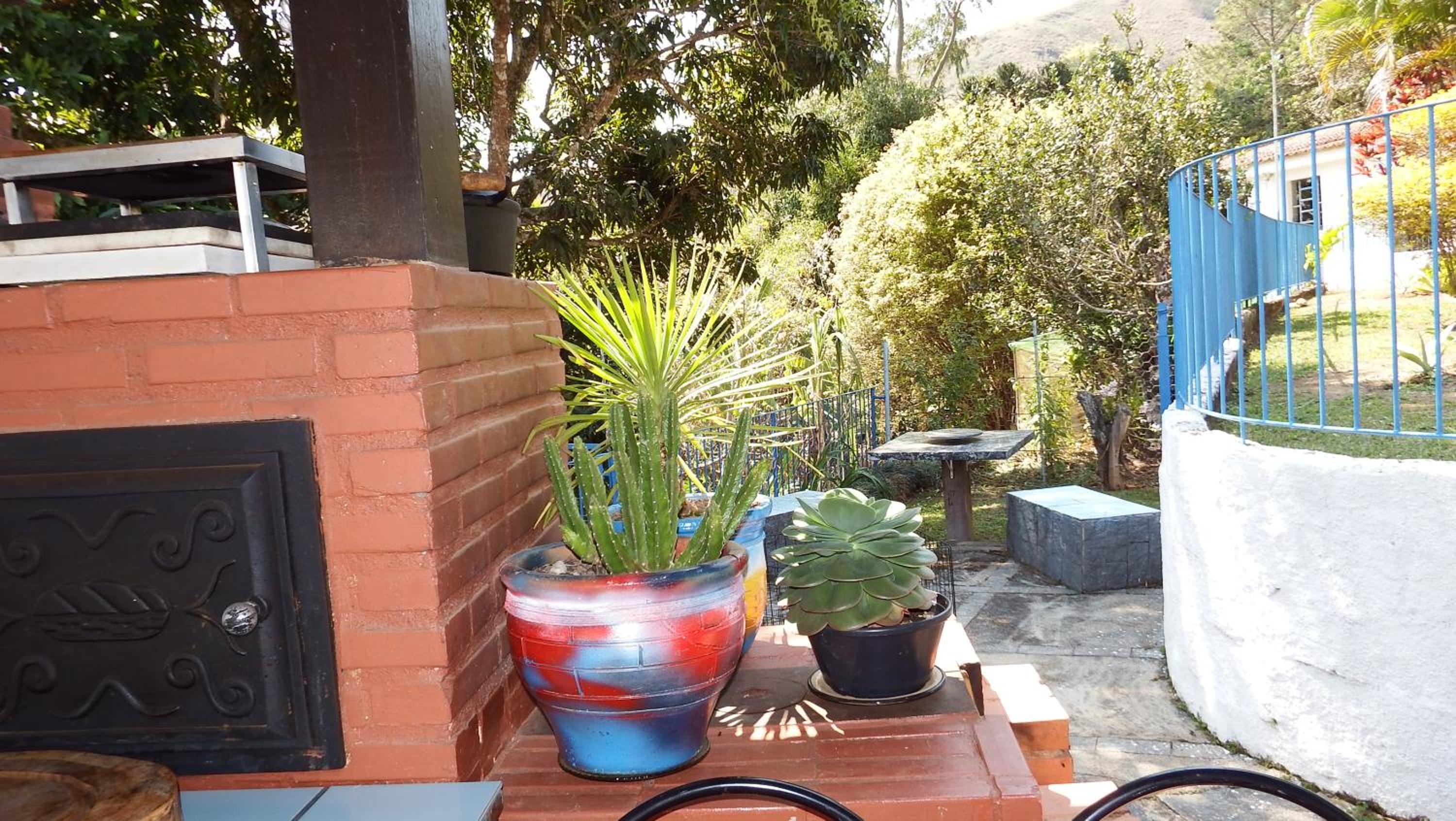 Casa Agradável com piscina.