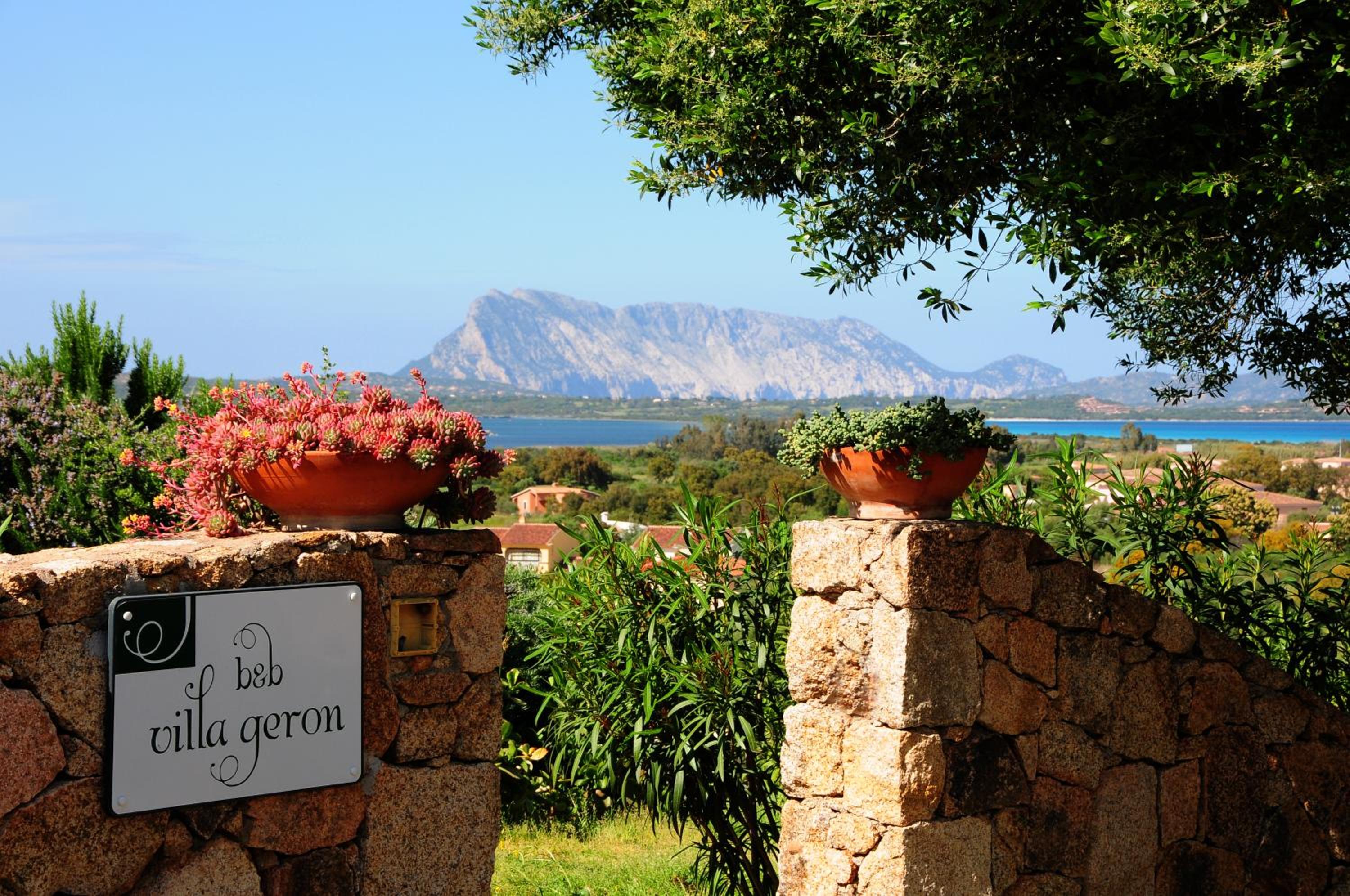 Villa Geron view 2