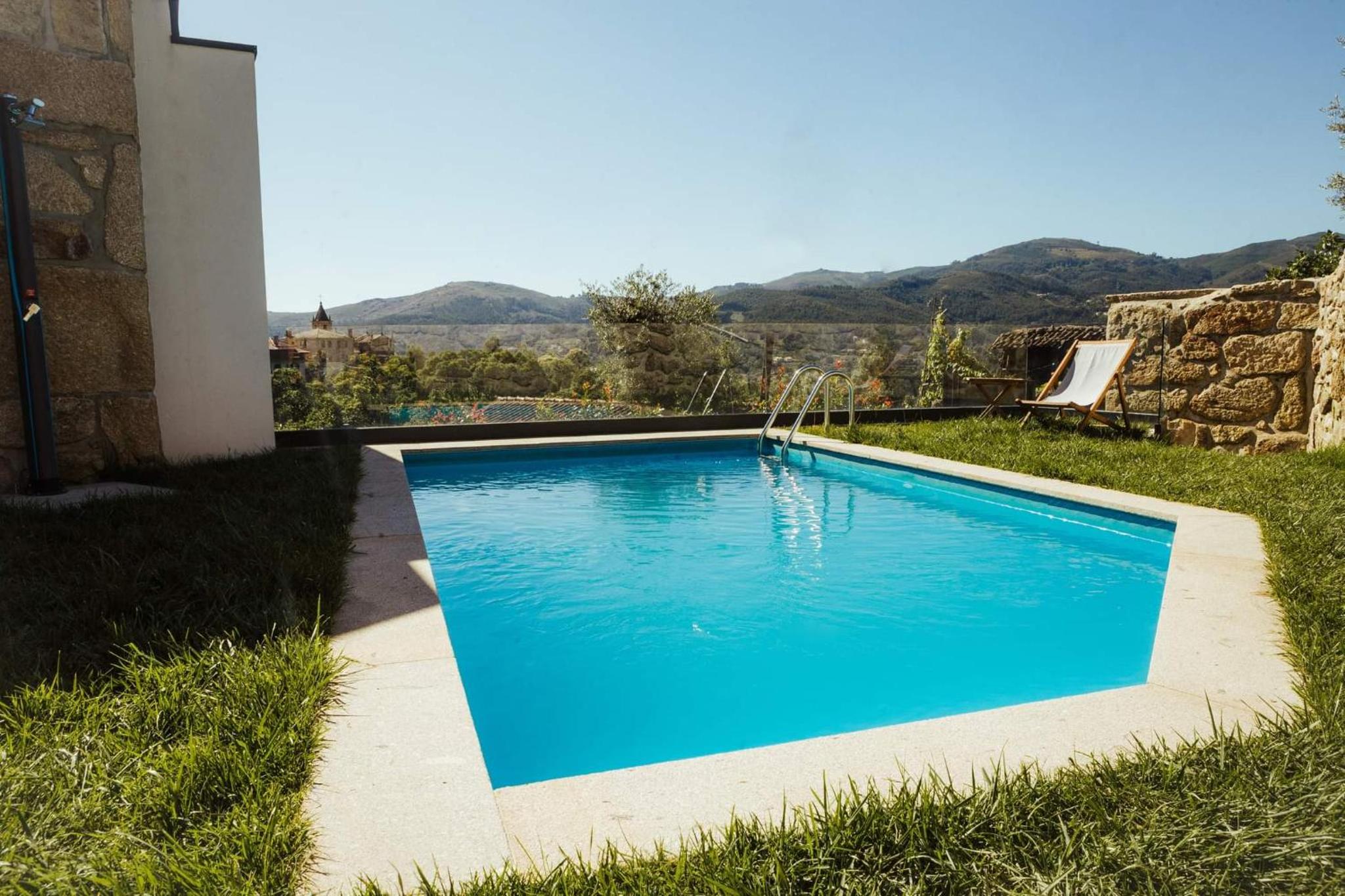 Casa da Vila - Pool & Hot Tub with Mountain View in Gerês view 4