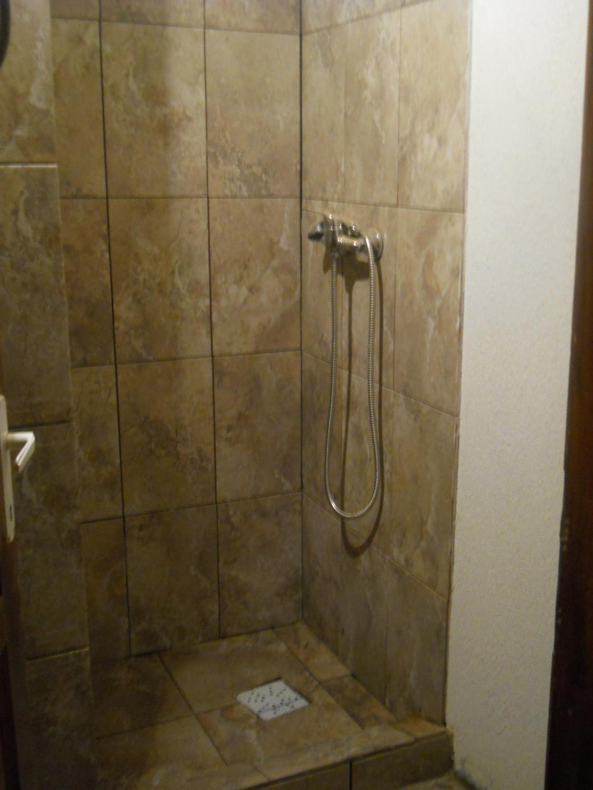 Photo 51