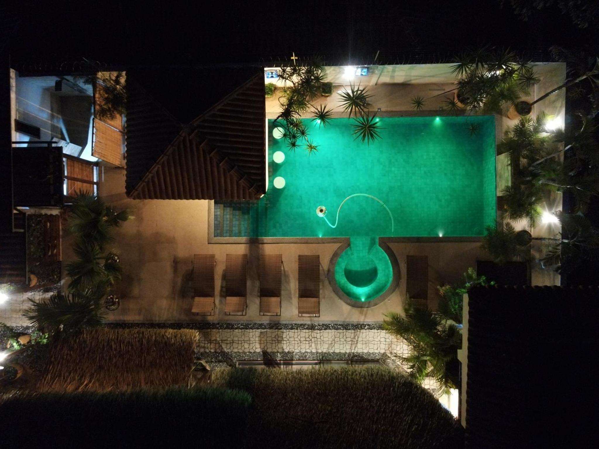 Villa Éden