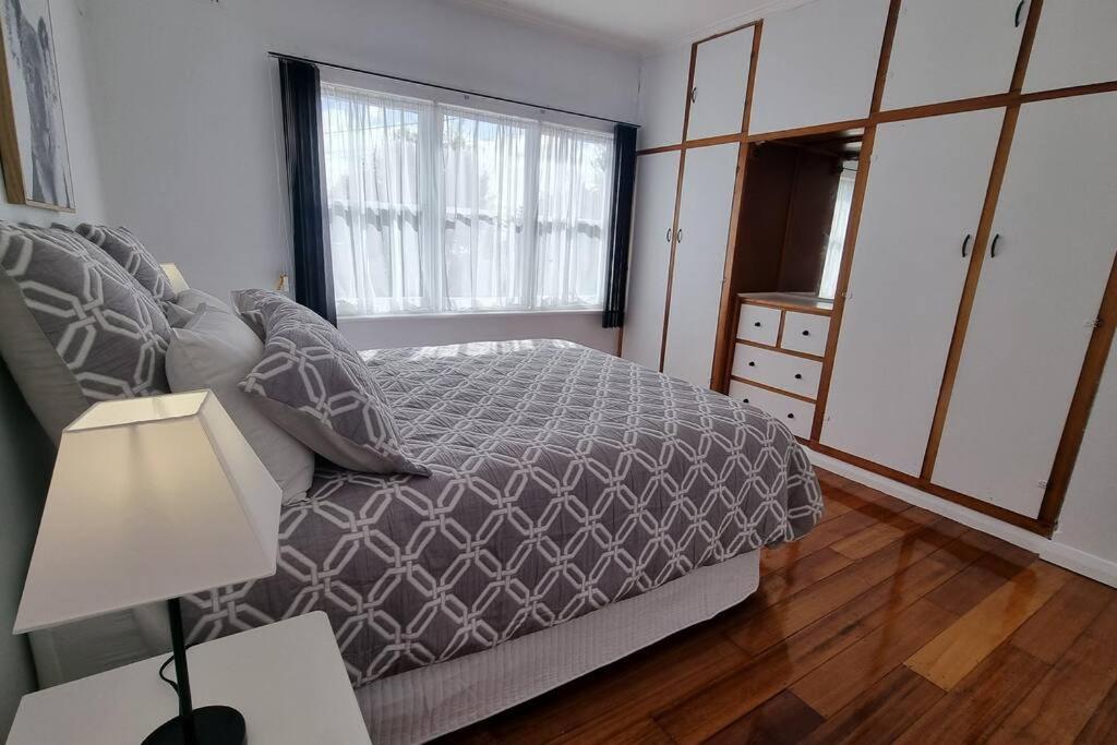3 bedroom Art Deco home with modern features