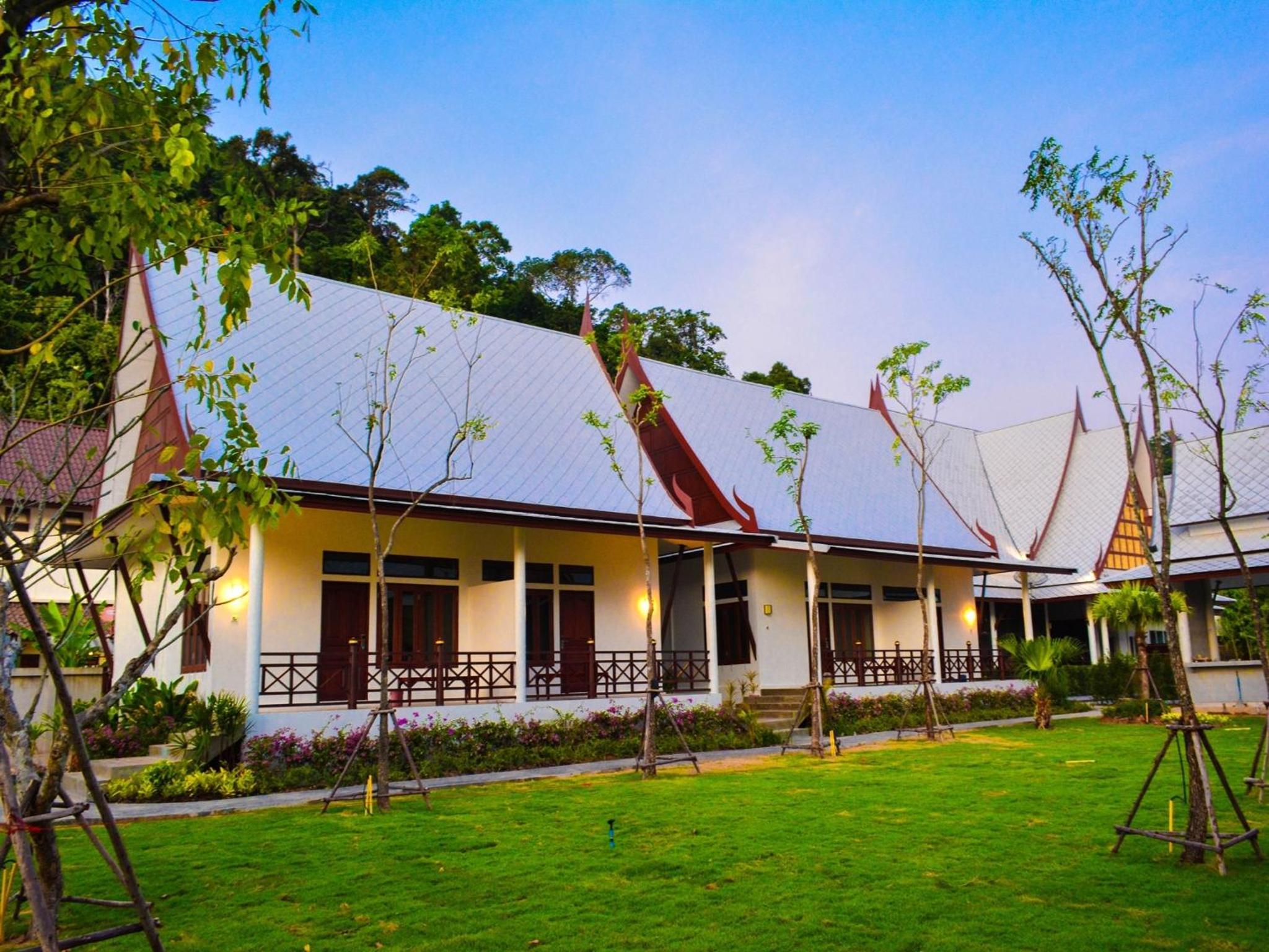 Bhu Tarn Koh Chang Resort & Spa