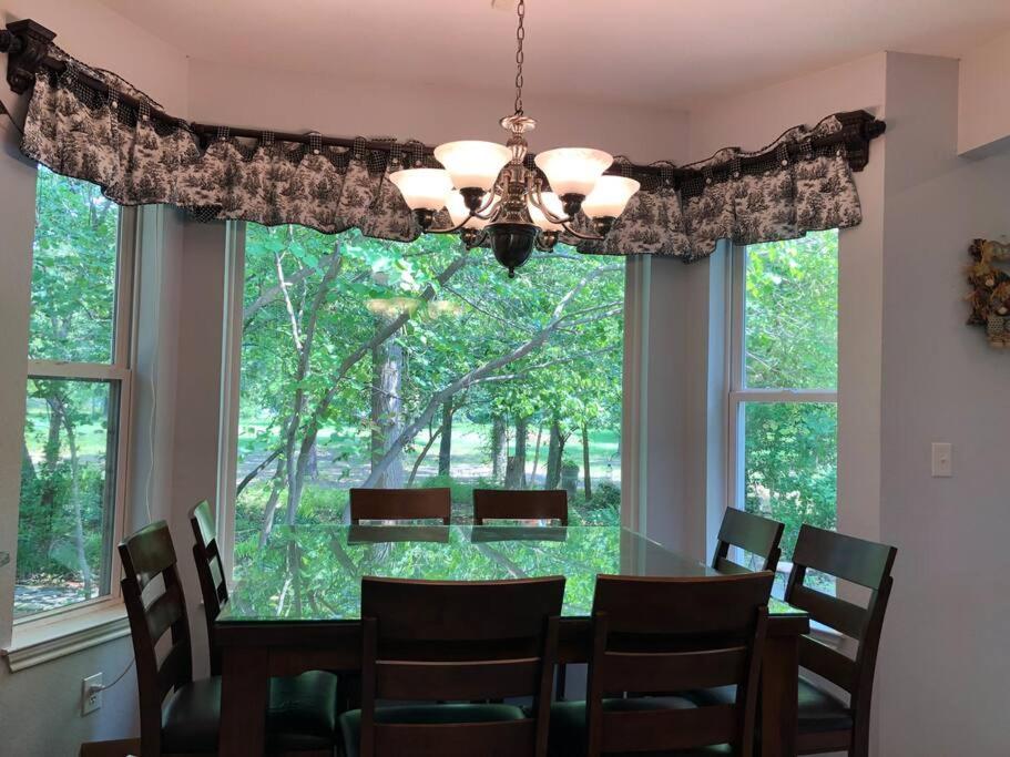 Entire lake house at Lake Fork with private bay, boat ramp, fishing light & 8 acres land view 2