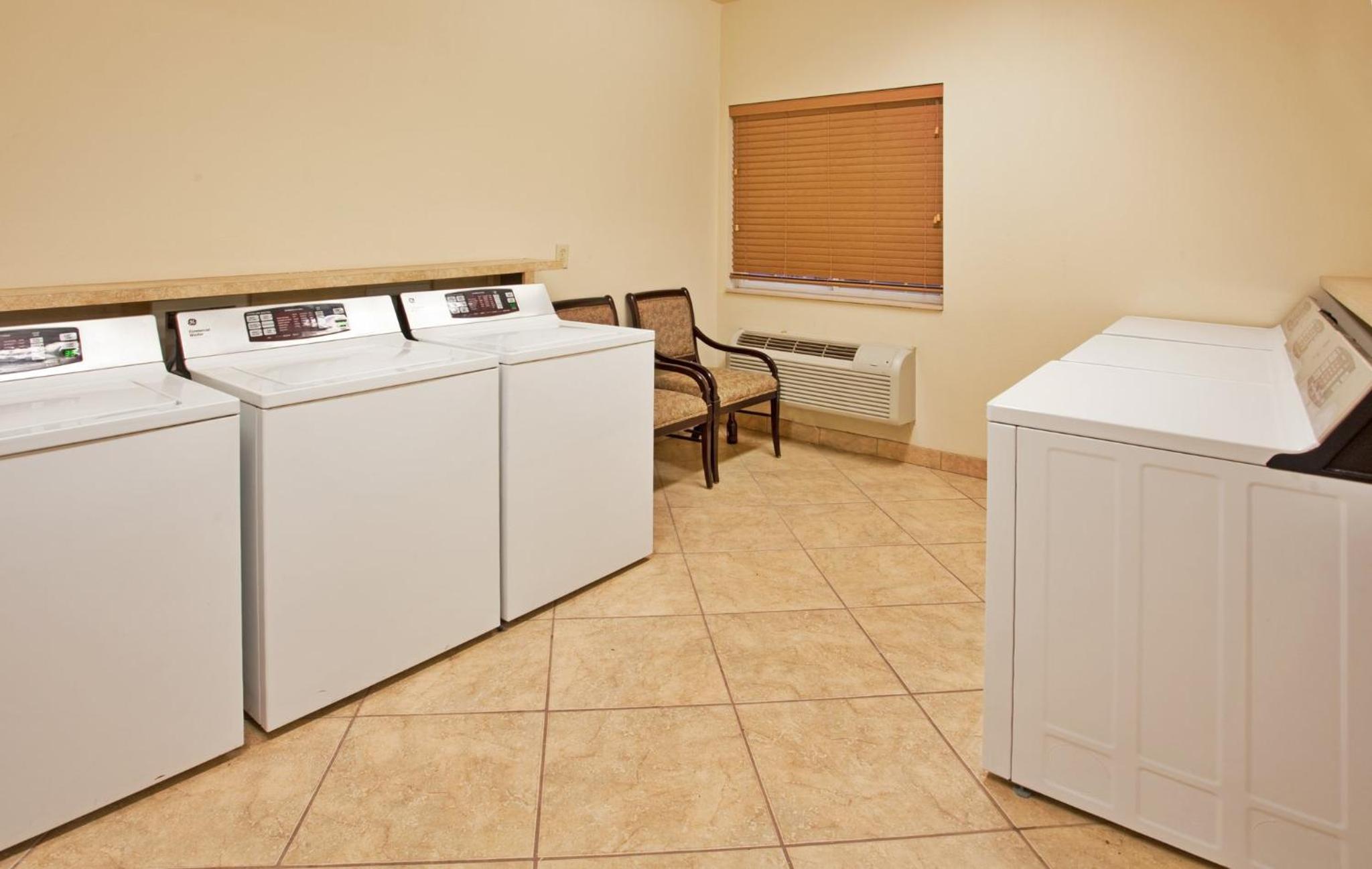 Candlewood Suites Joplin by IHG view 2