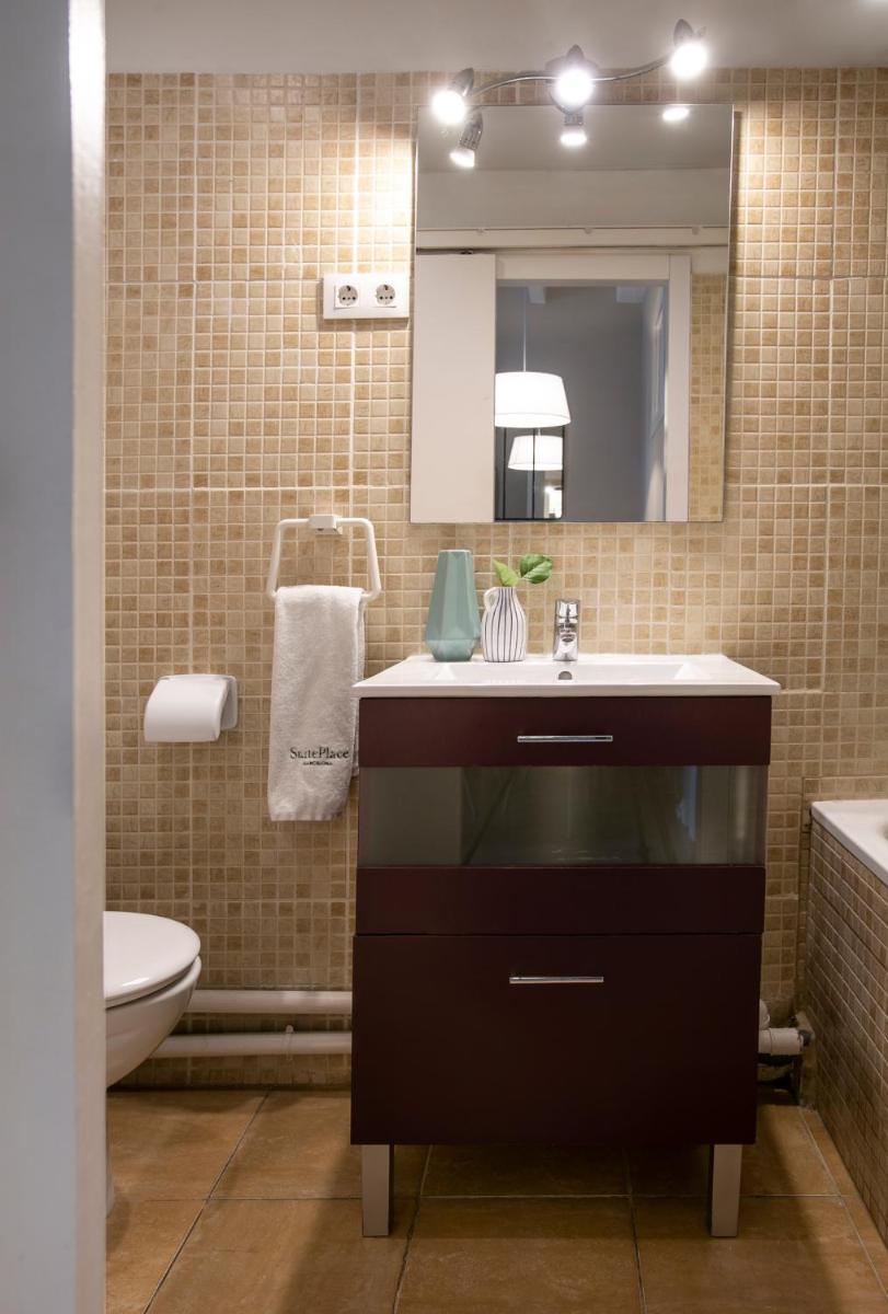 Suite Place Barcelona Diputació