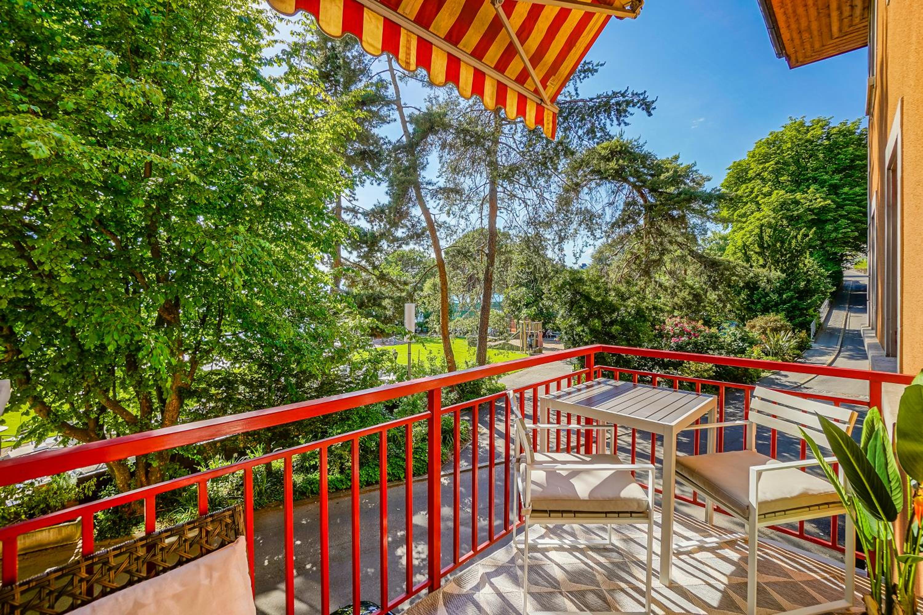 balance & terrace