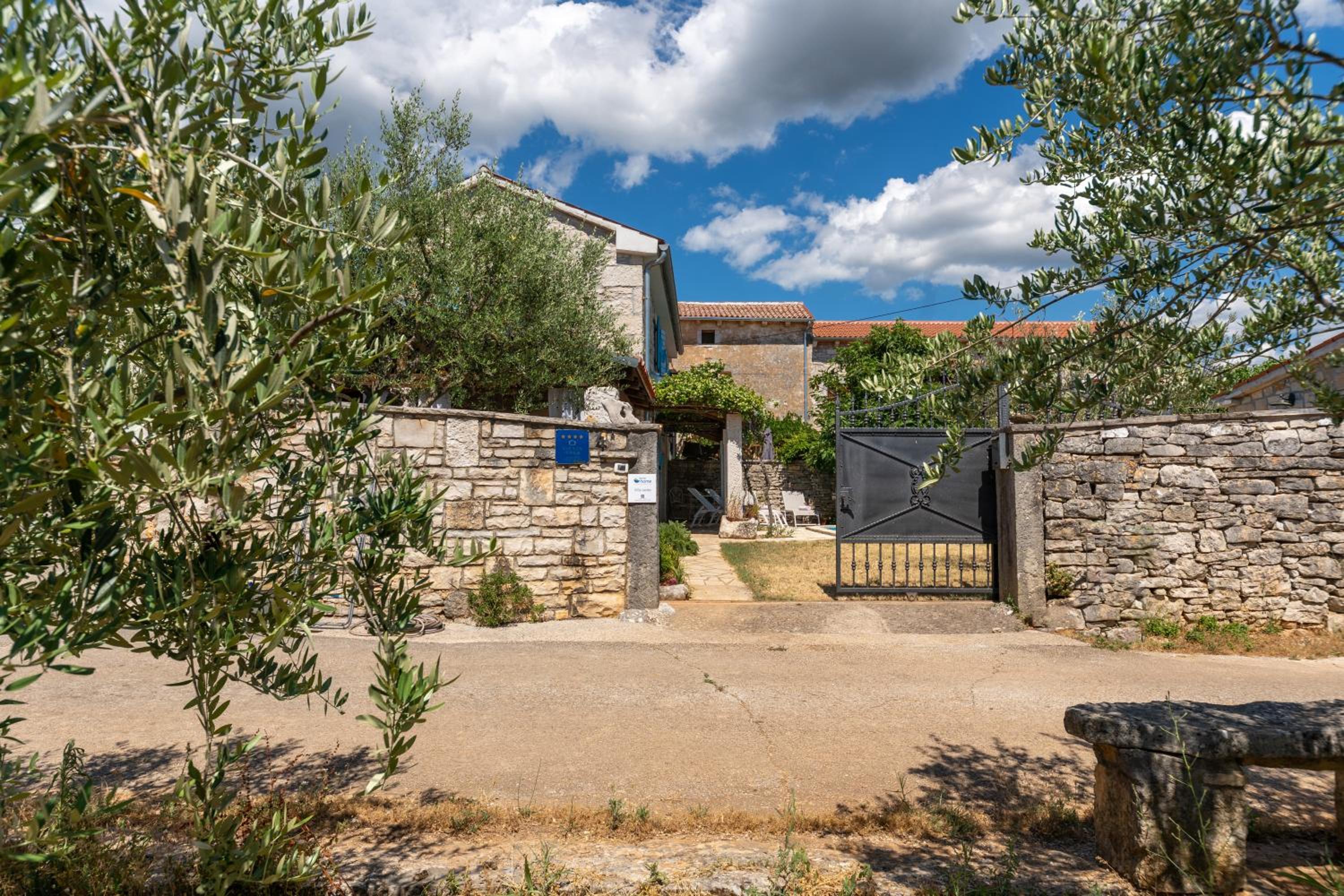 Hotel Villa Janko - Image 1