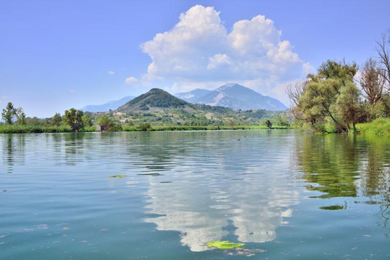 Casa Rosamari - su Lago di Posta Fibreno, Appartamento con camino view 4