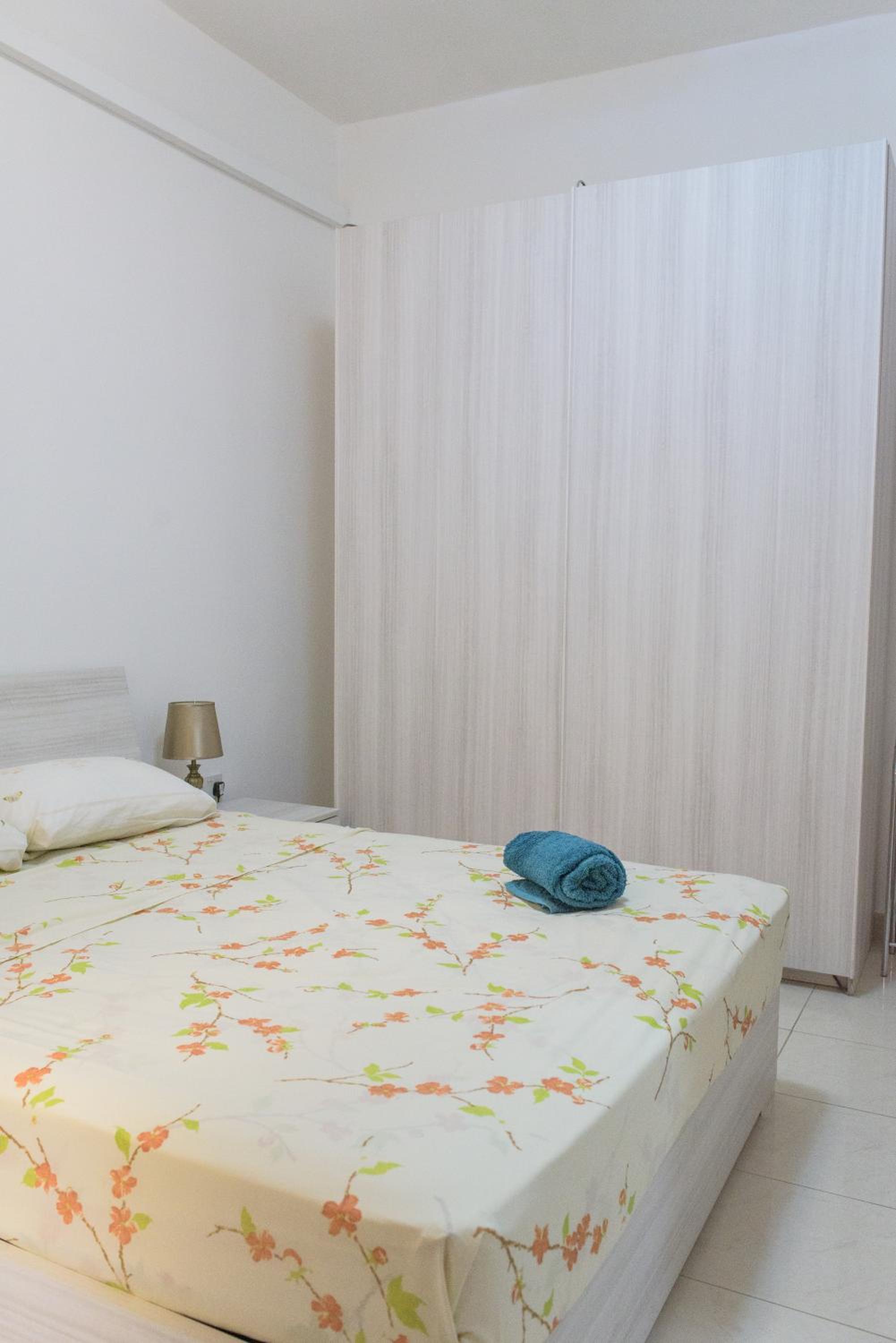 Stunning 4 Bedroom Apartment Near Balluta Bay view 5