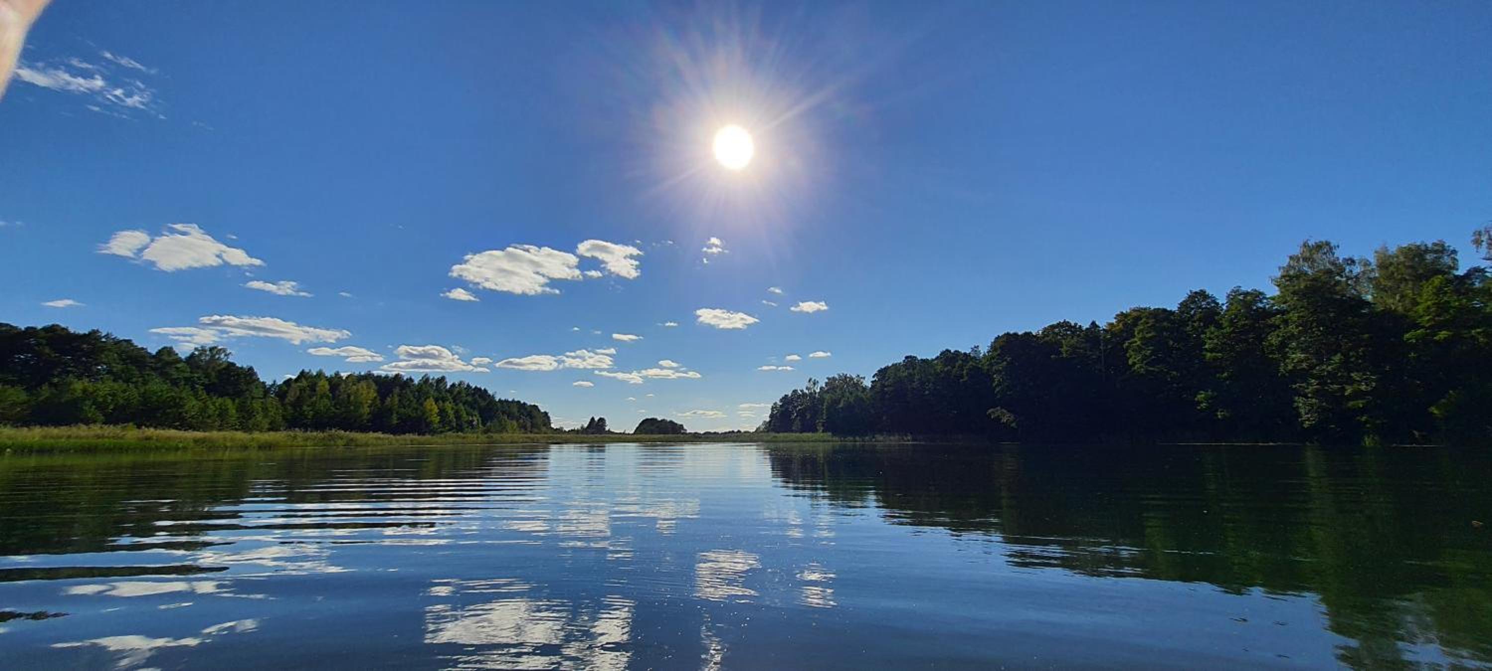 Domek Mazurski całoroczny nad jeziorem z sauną i Jacuzzi SPA