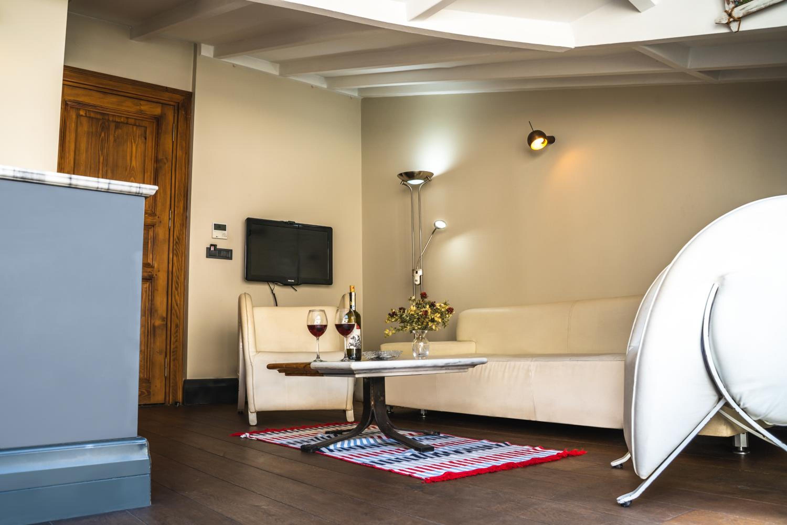 West Pera Otel - Image 43