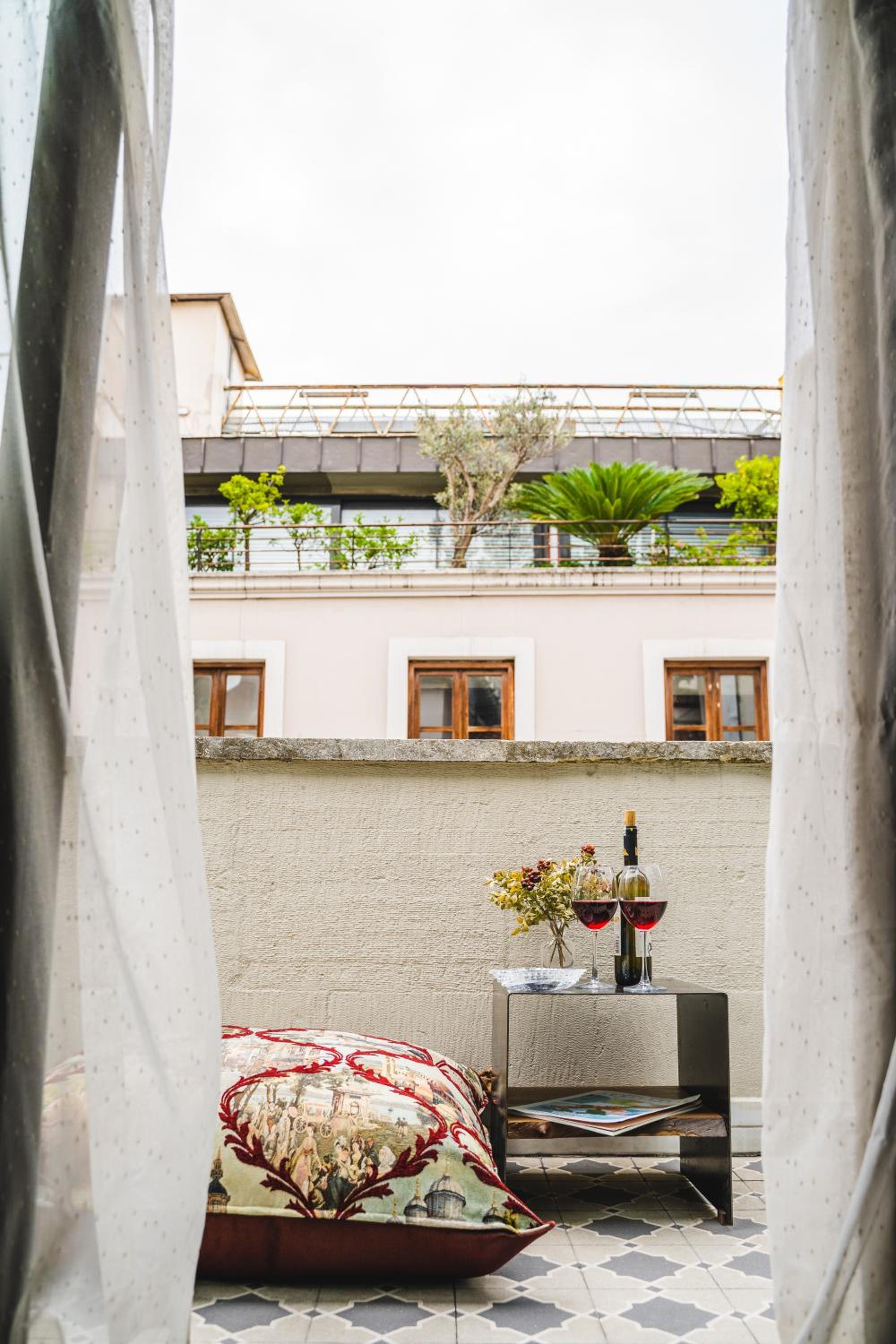 West Pera Otel - Image 37