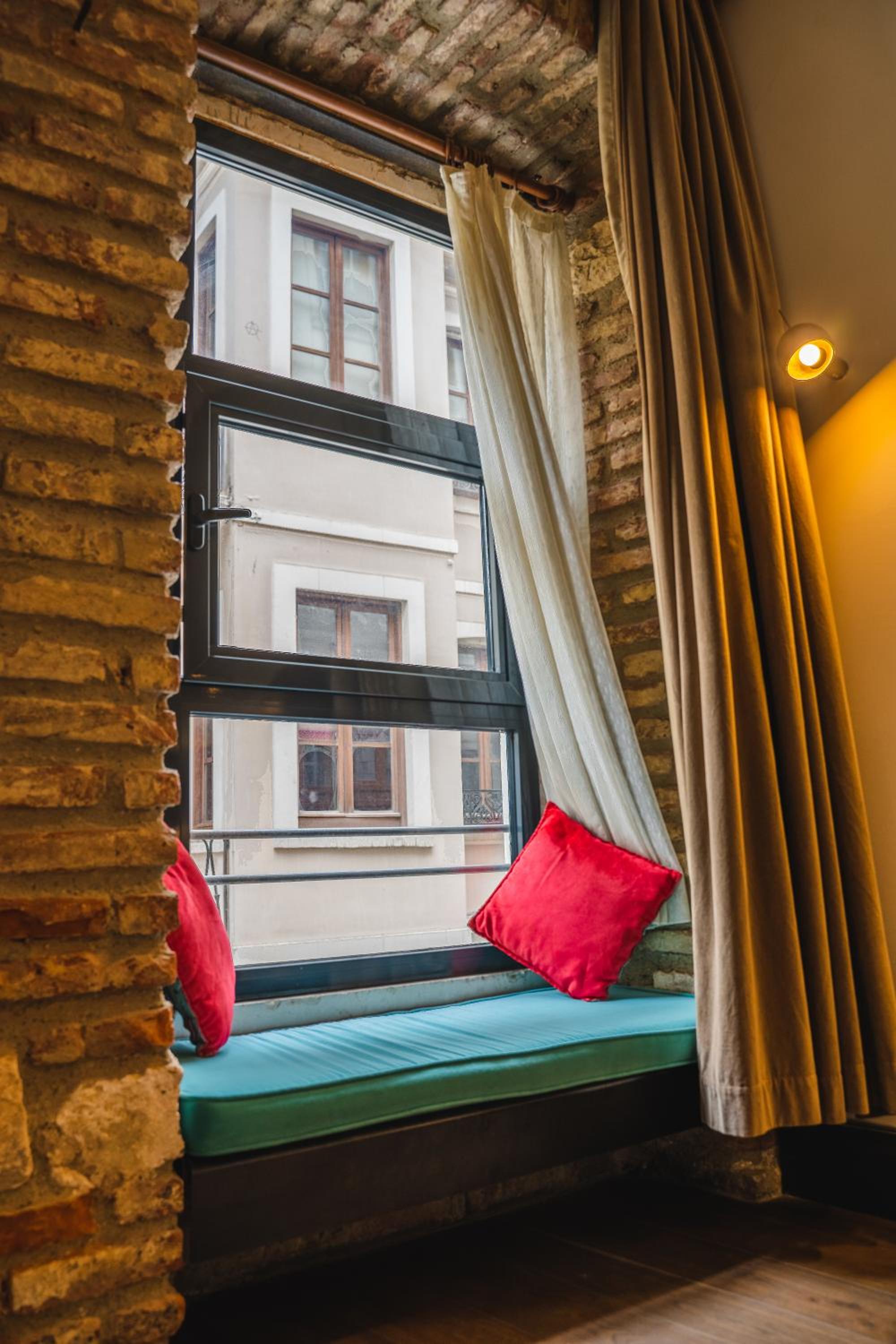 West Pera Otel - Image 39