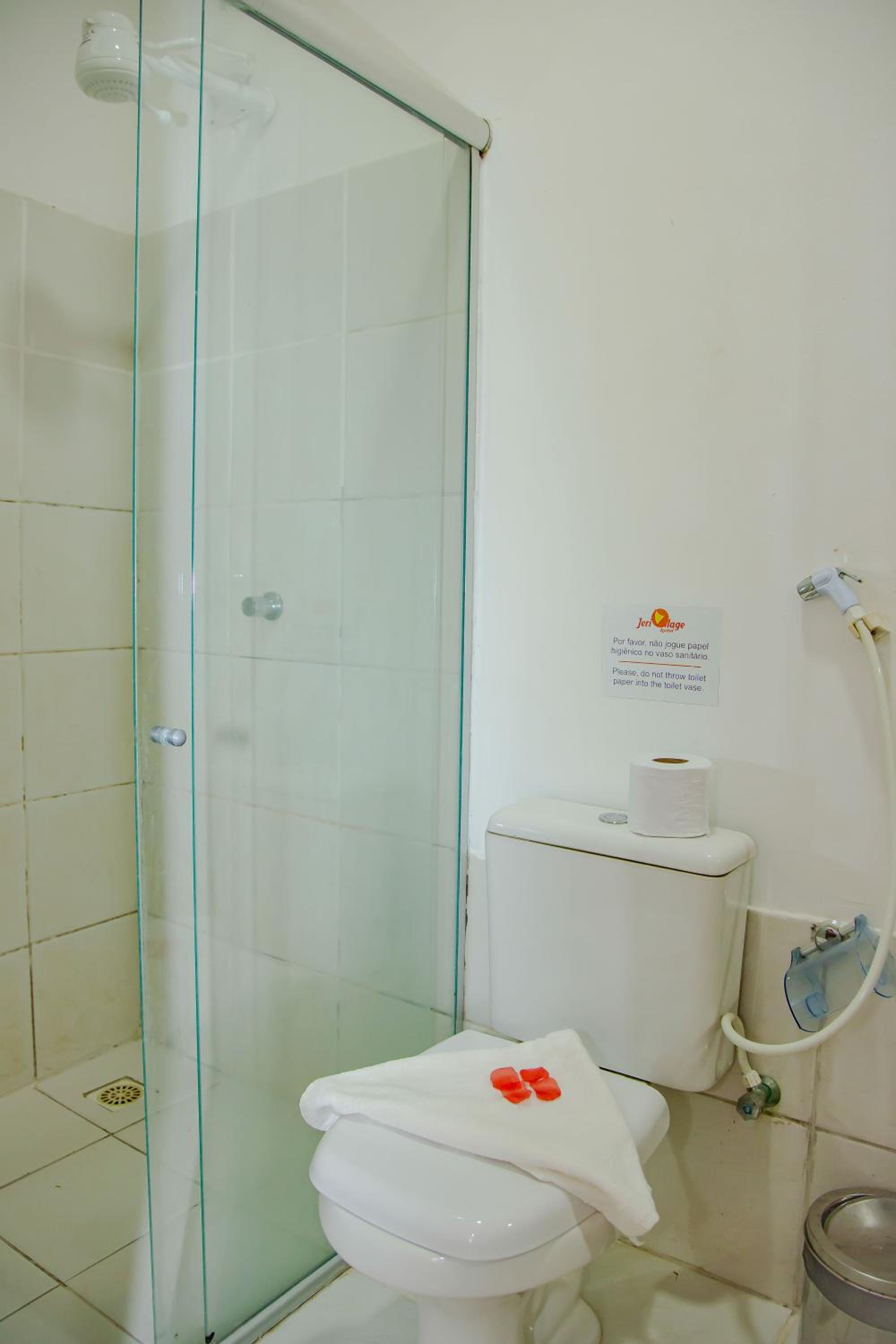 Jeri Village Hotel