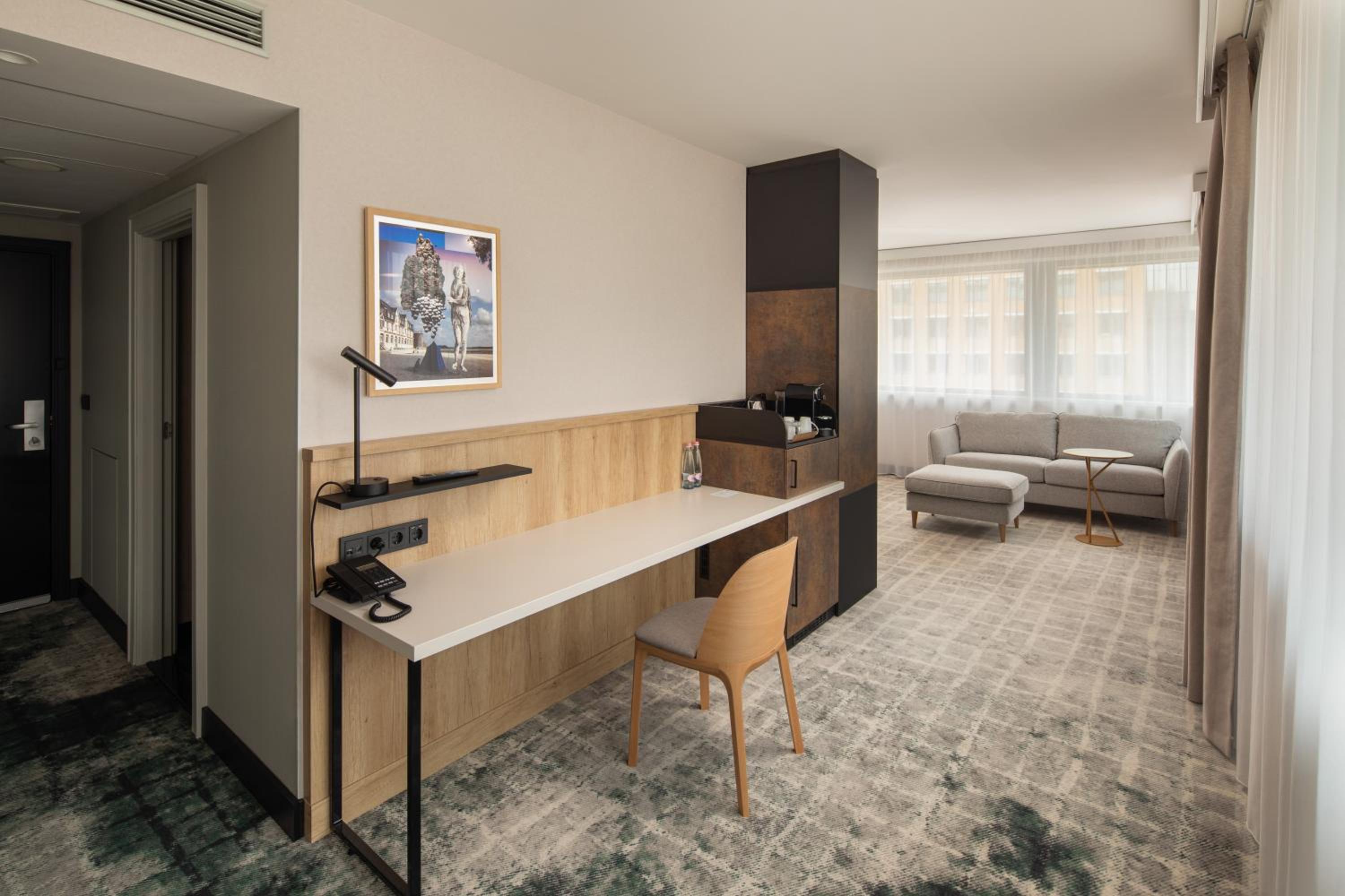 Crowne Plaza Budapest by IHG 8