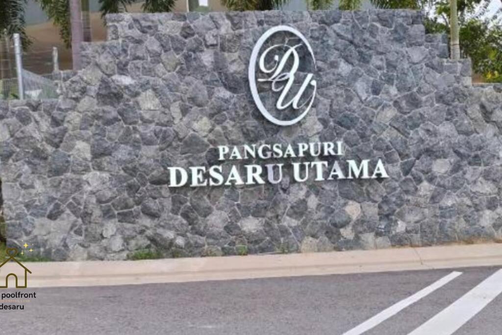 The Poolfront Homestay Desaru