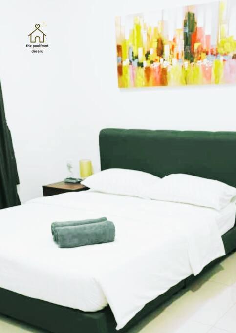 The Poolfront Homestay Desaru