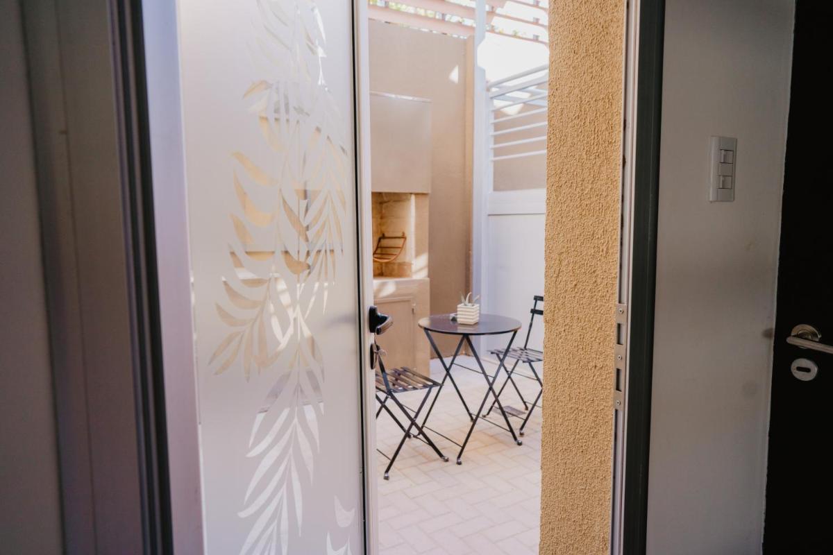 Portal del Aguaribay, Complejo Boutique