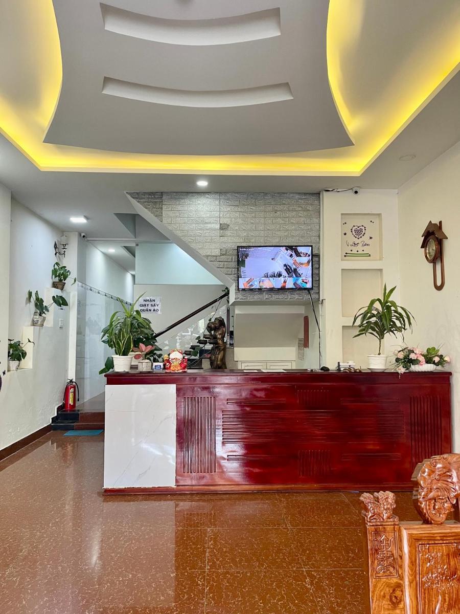 hotel reception