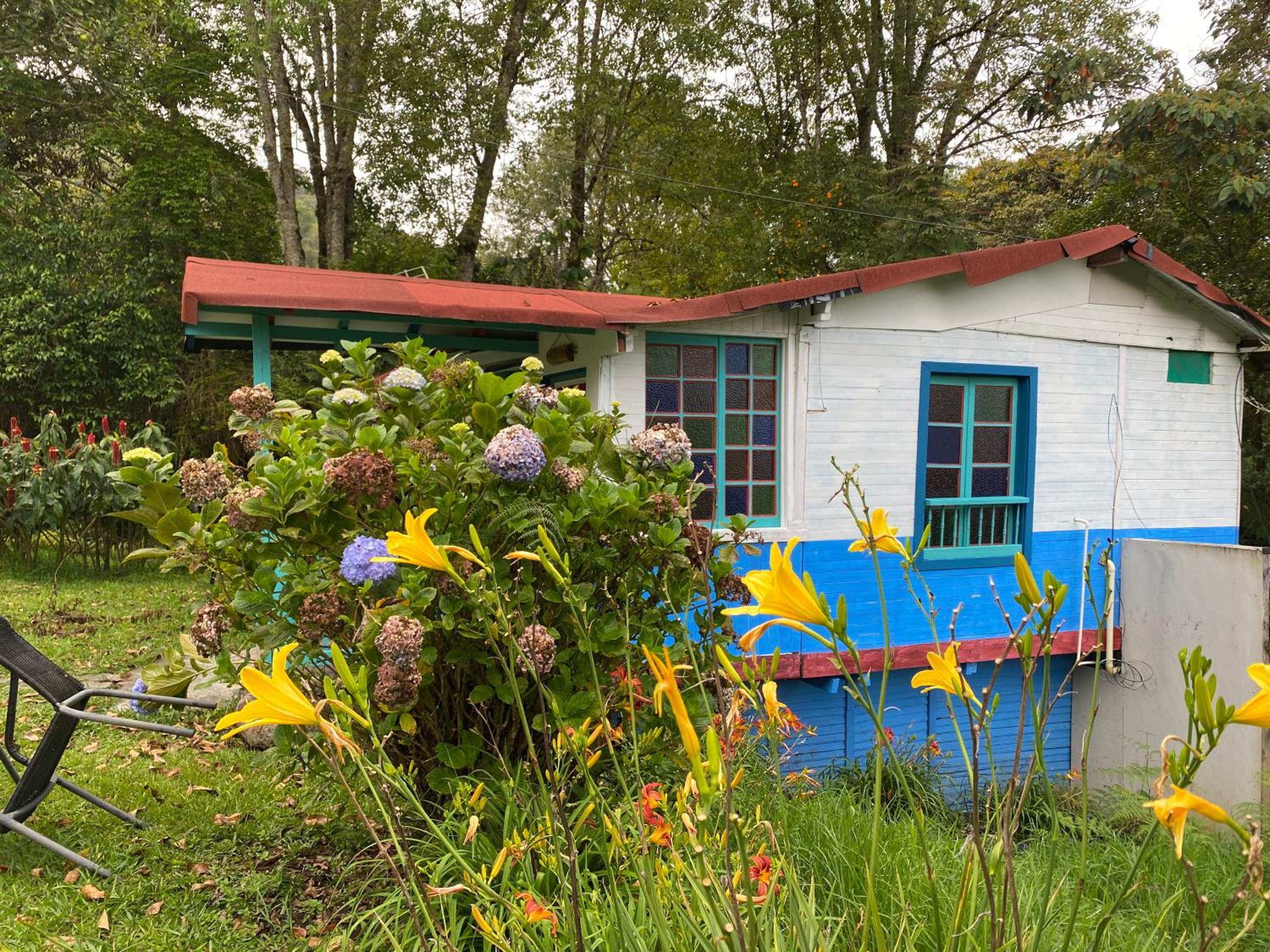 Cabañas y Flores